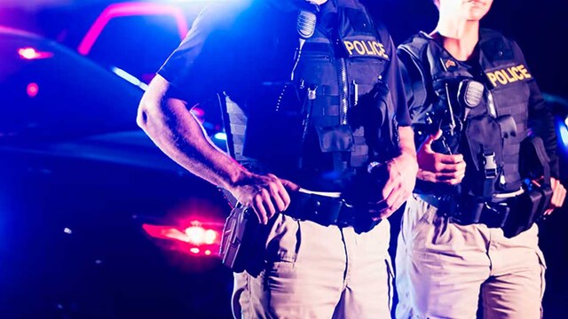 policia t