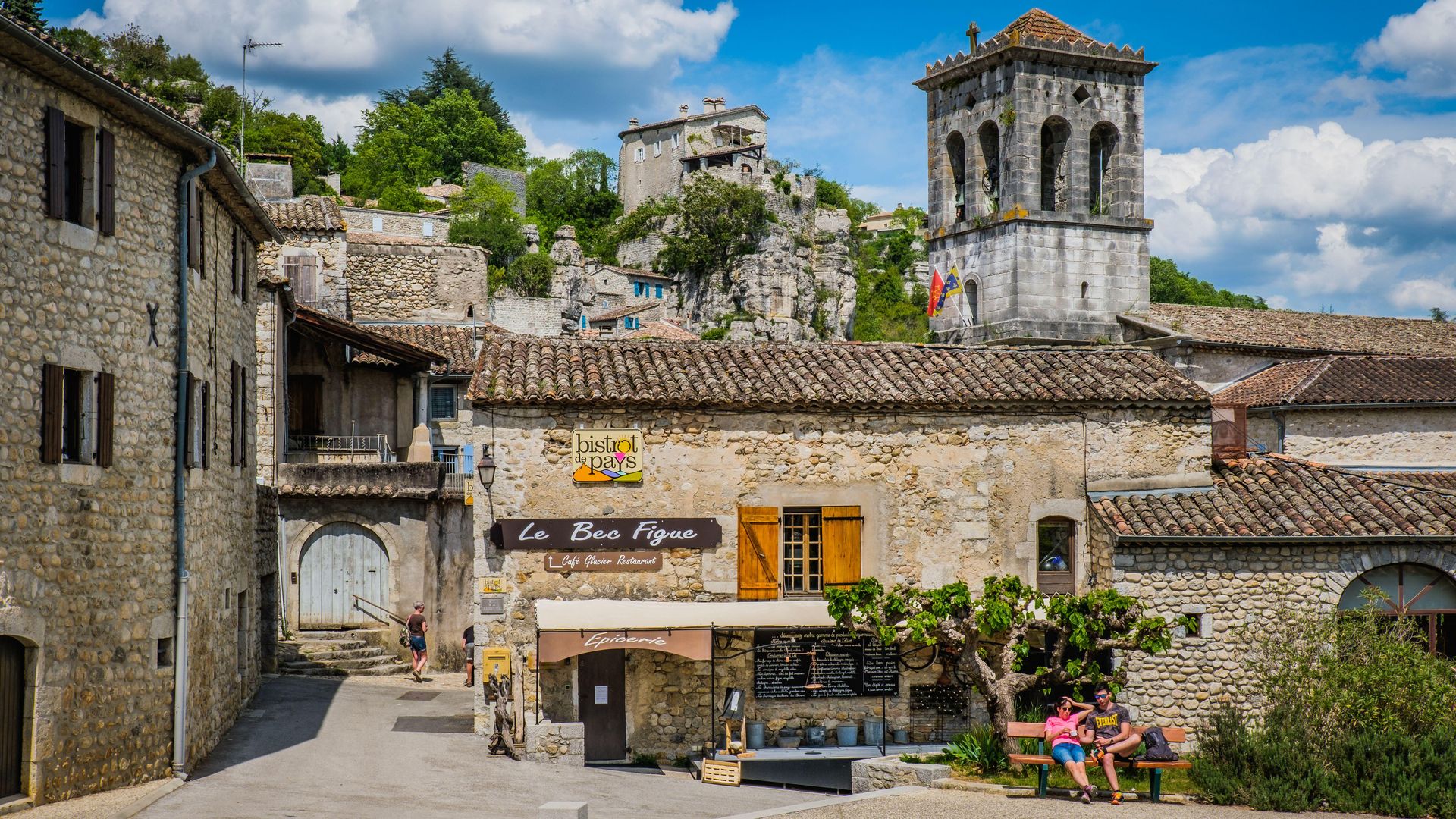 Villa medieval de Labeaume, Reserva Natural de las Gargantas del Ardèche, Francia