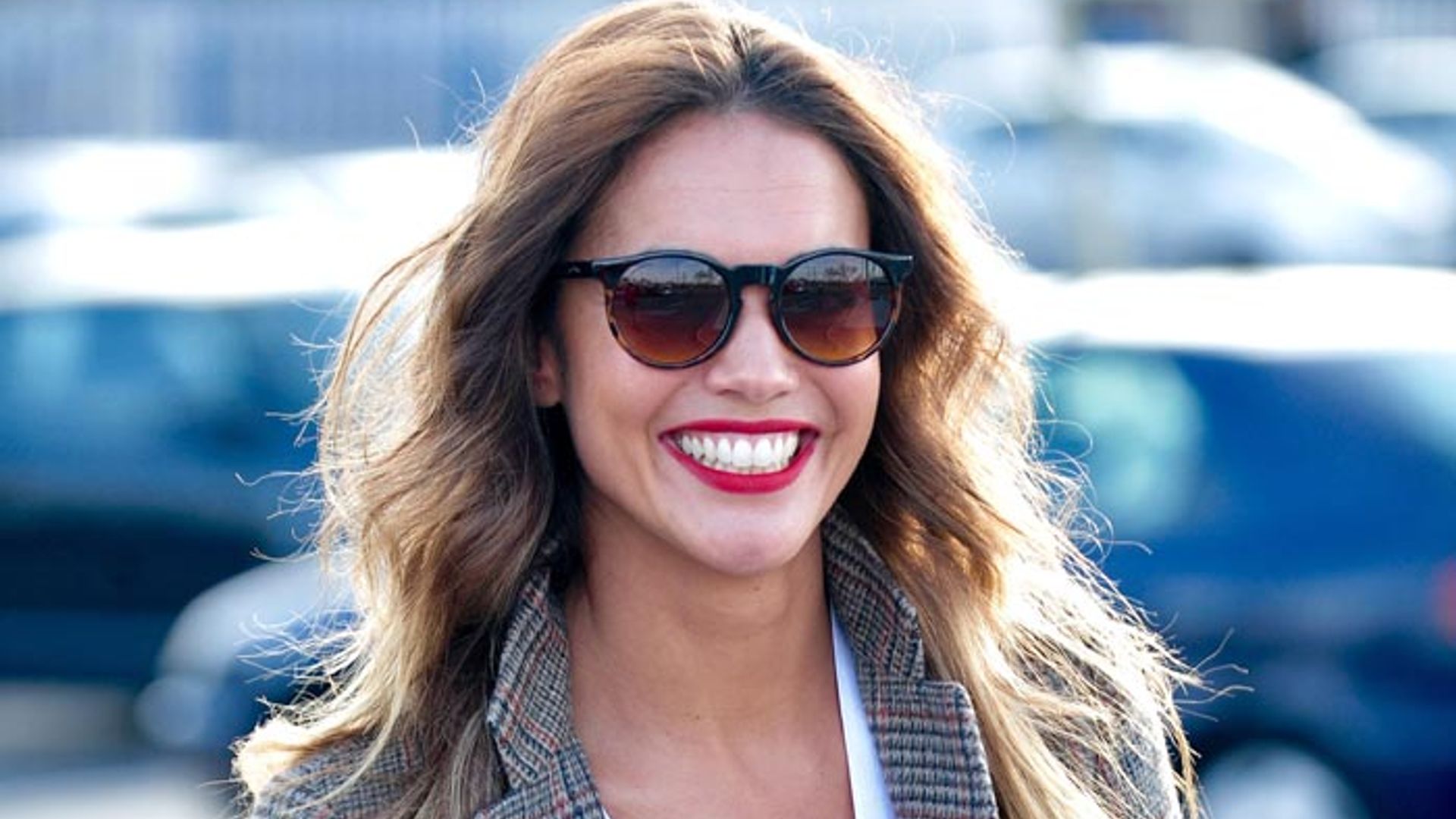 La amplia sonrisa de Lara Álvarez tras romper con Fernando Alonso