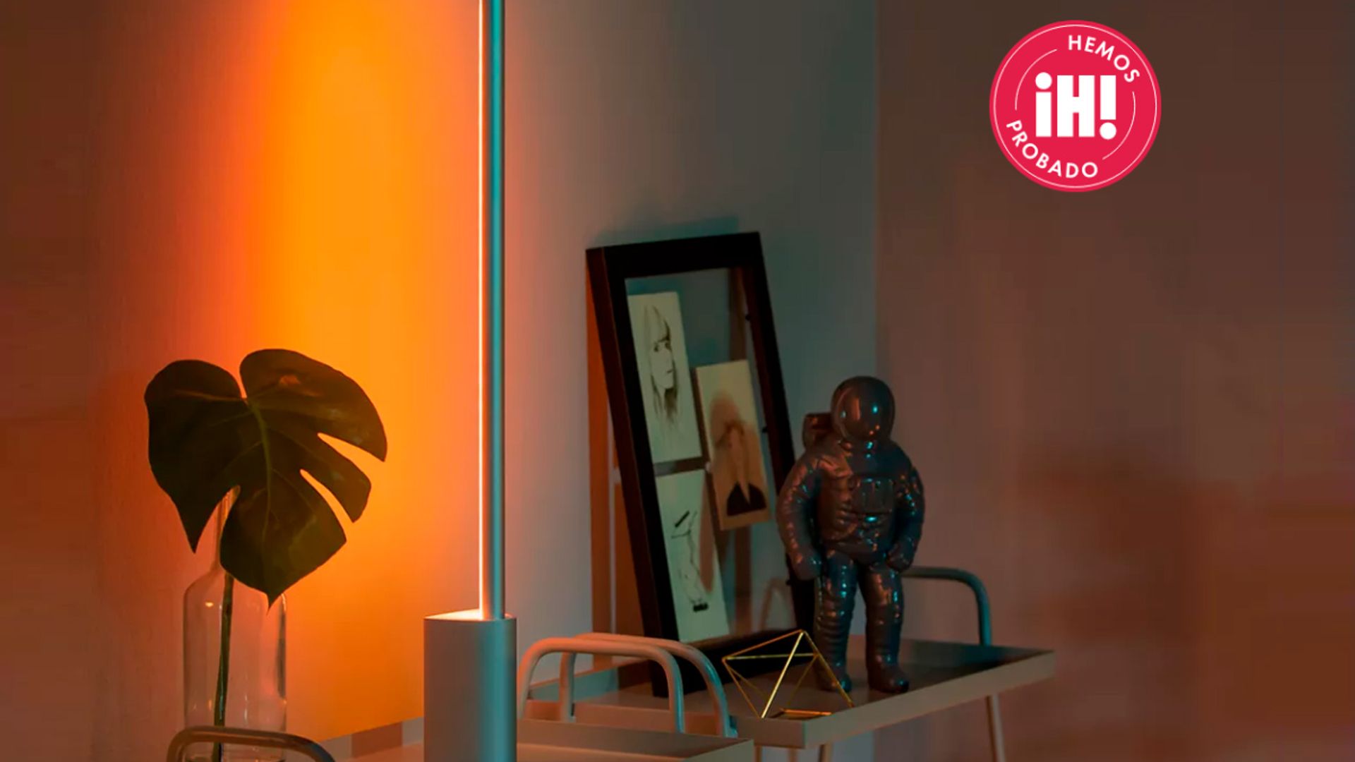 Probamos la lámpara inteligente que necesitas en tu salón