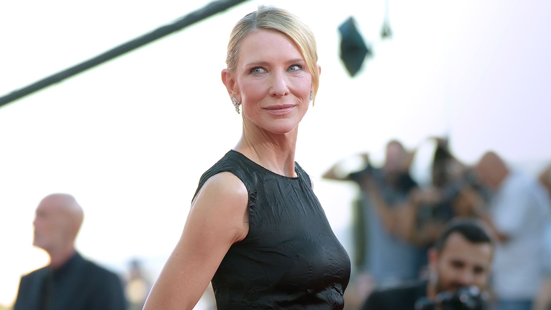 Cate Blanchett, la mejor embajadora de los 'brazos de bailarina' a los 56: así se mantiene fuerte y estilizada