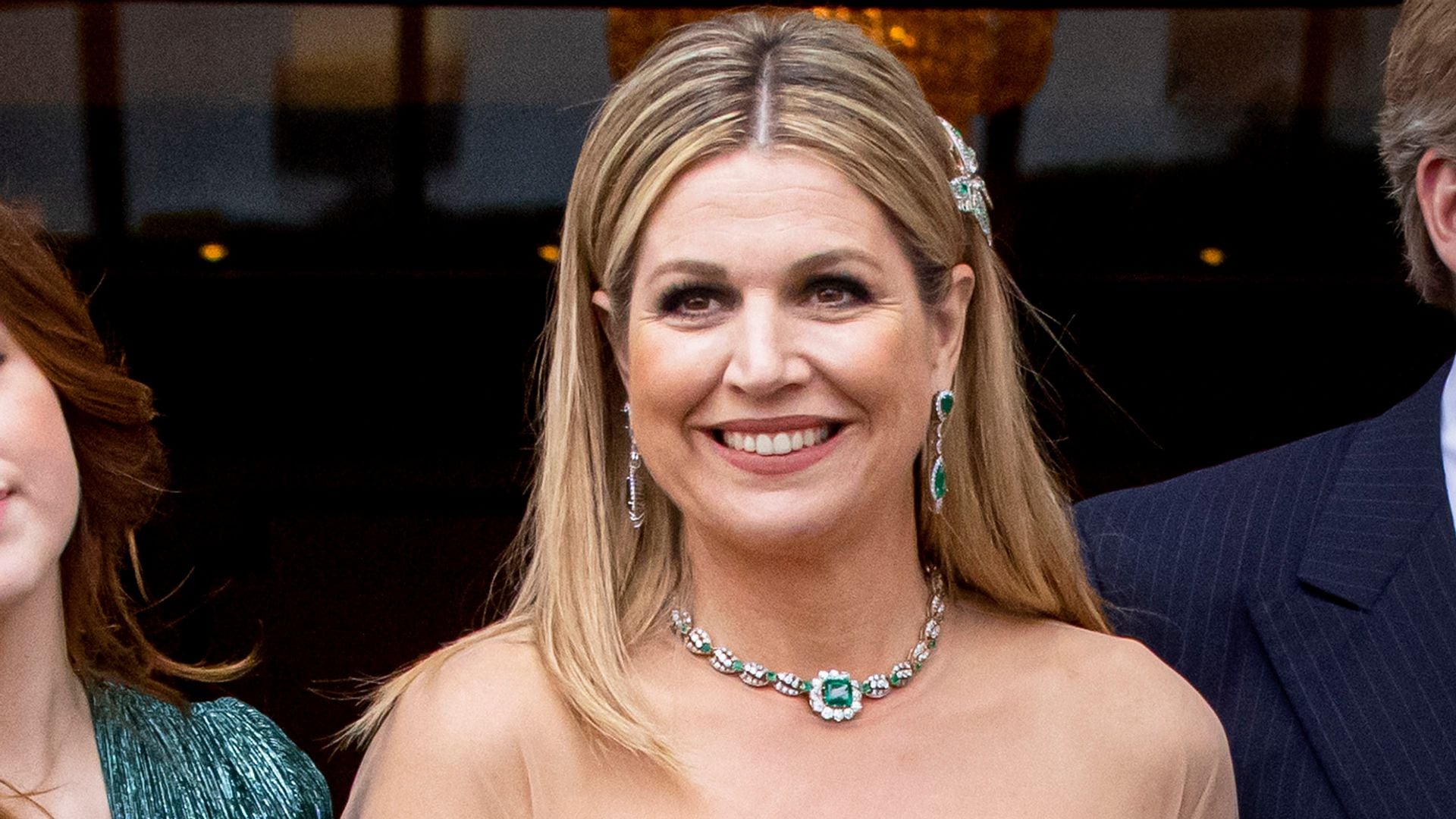 El rompedor vestido 'efecto tatuaje' de Máxima vuelve a la pasarela de París