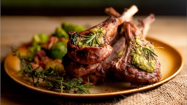 lamb ribs chops con chimichurri