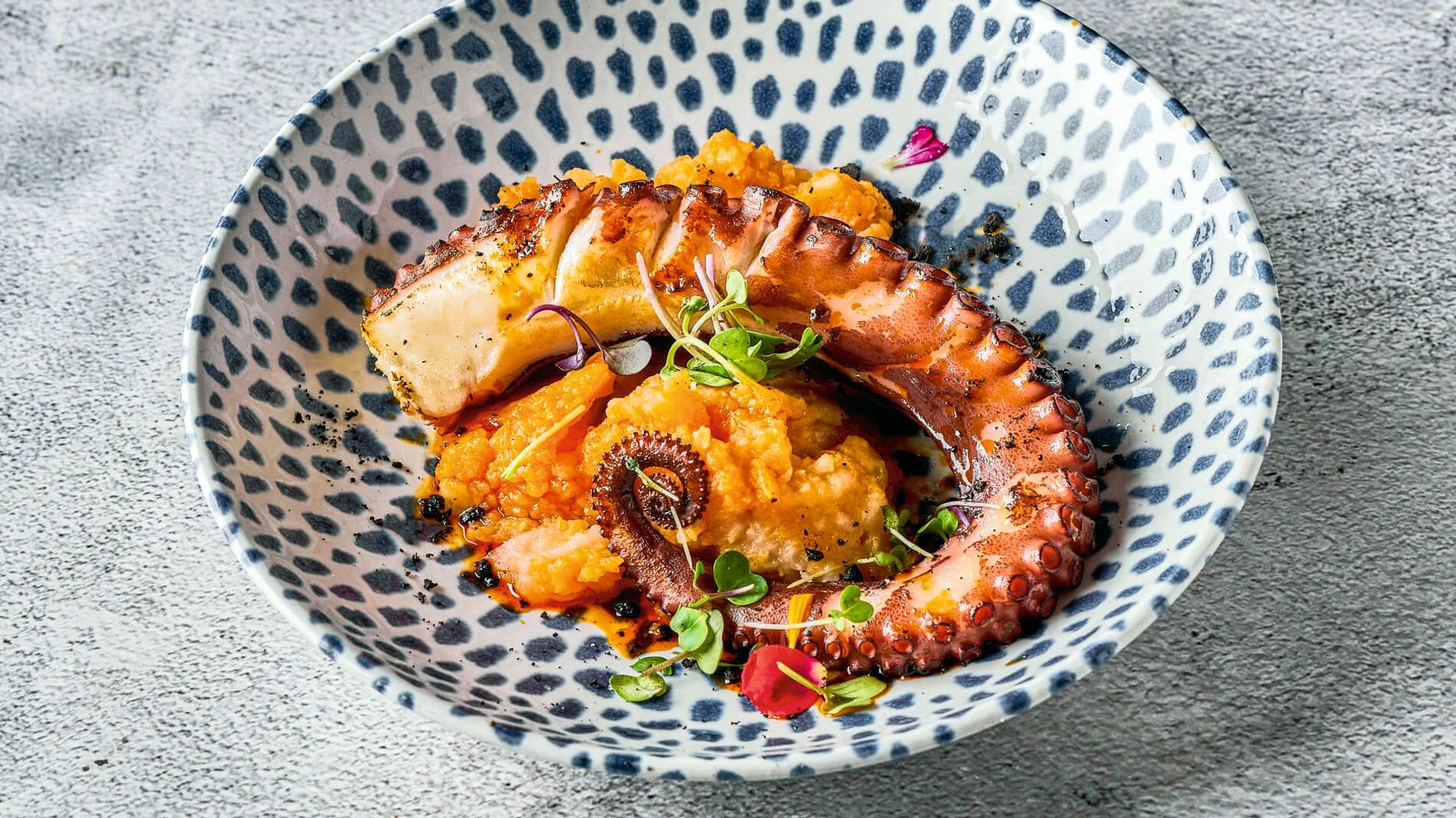 Pulpo a la brasa de O'Grelo en Retiro Madrid