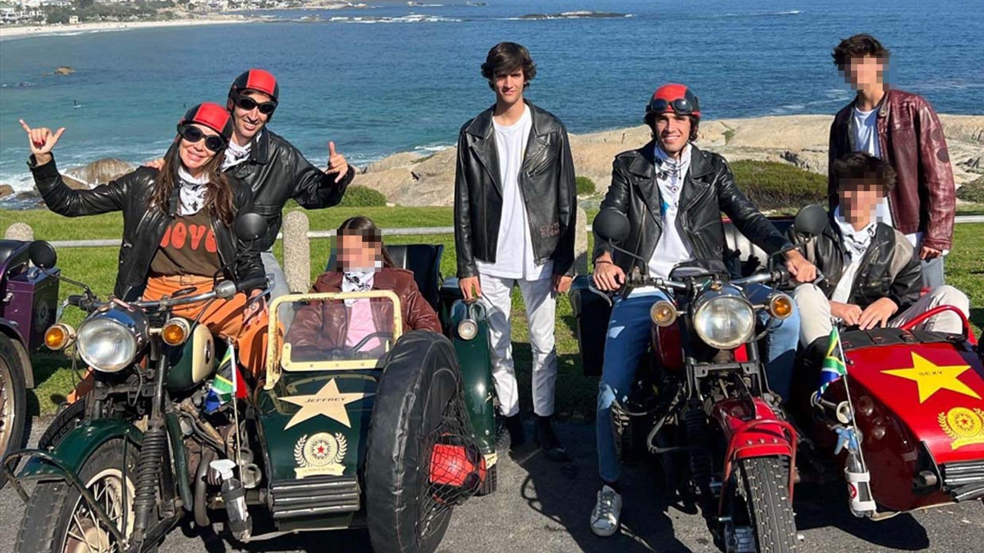 El hijo de Raúl González y Mamen Sanz abre el álbum de sus espectaculares vacaciones en familia