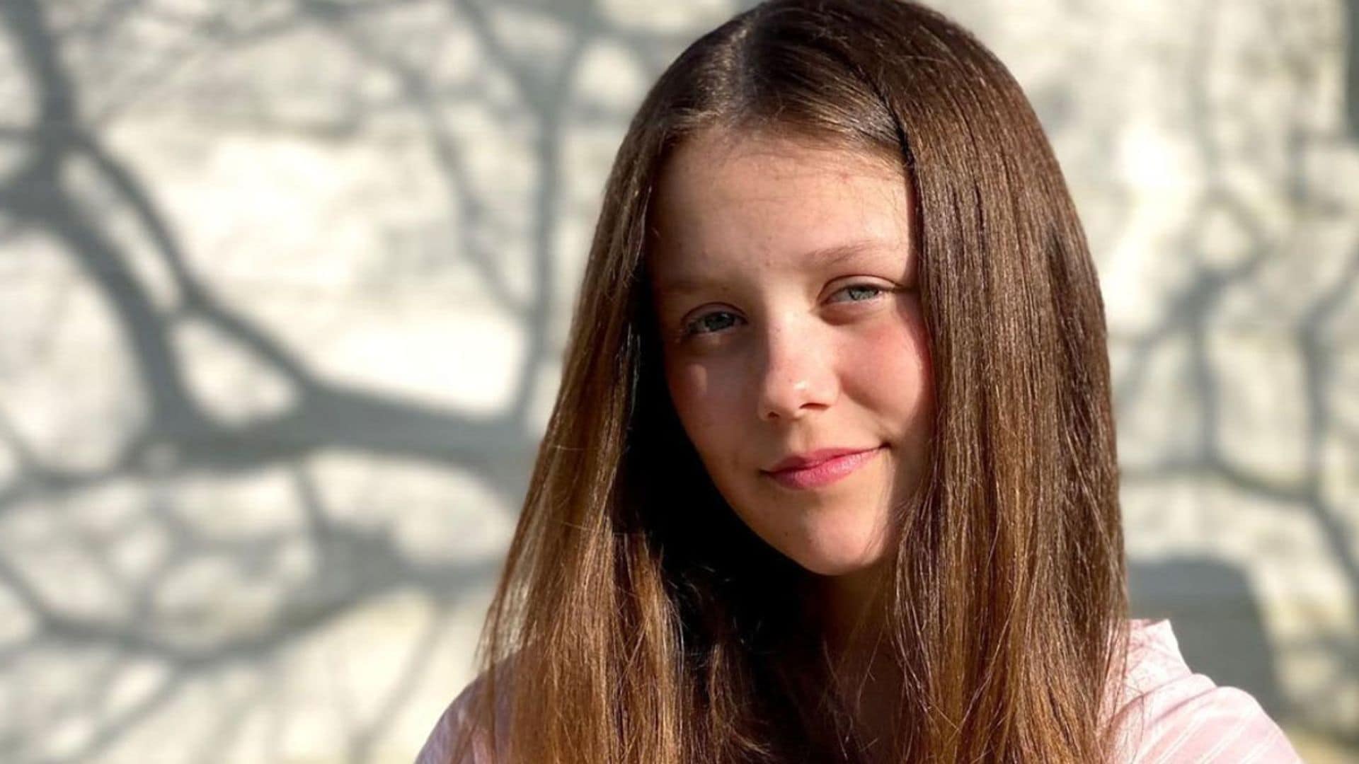 ¡Qué mayor! Isabella de Dinamarca celebra su 14 cumpleaños posando en su nuevo hogar
