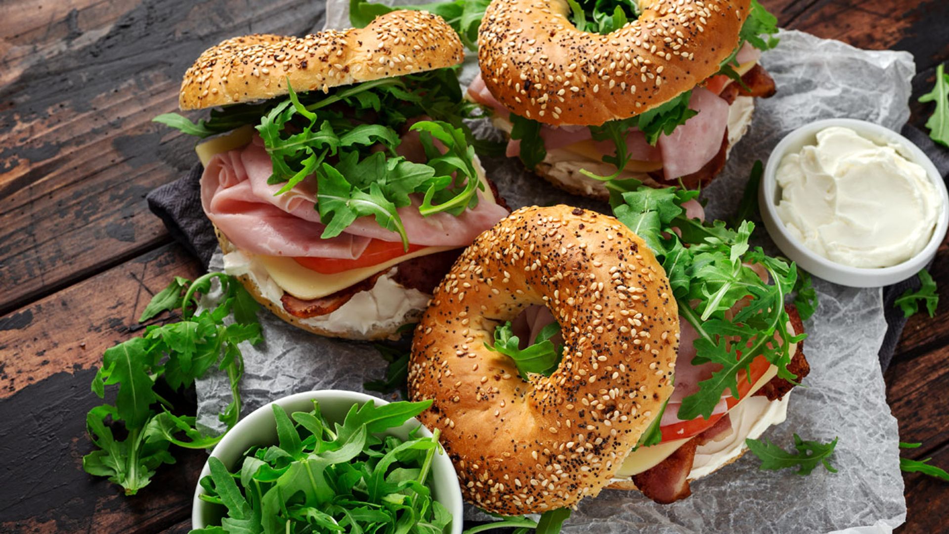 De queso, salmón, bacon... ¿te apetece un 'bagel'?