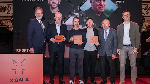 Premios Macarfi 'Top of the tops': Bittor Arginzoniz (Asador Etxebarri)  Eduard Xatruch (Disfrutar) y Roberto Rua (Diverxo).