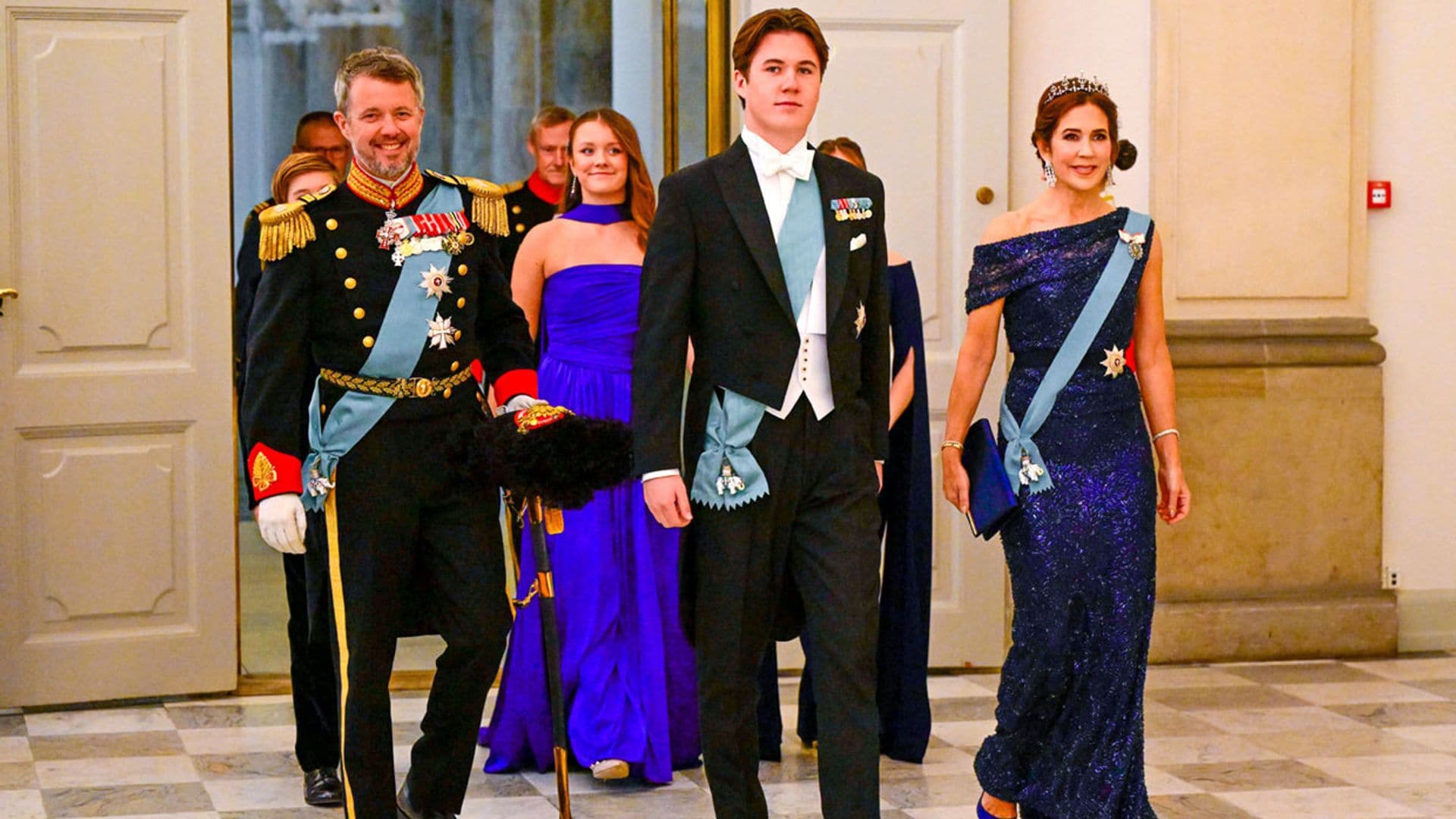 Christian de Dinamarca celebra su gran día en una espectacular cena de gala rodeado de su familia y miembros de casas reales