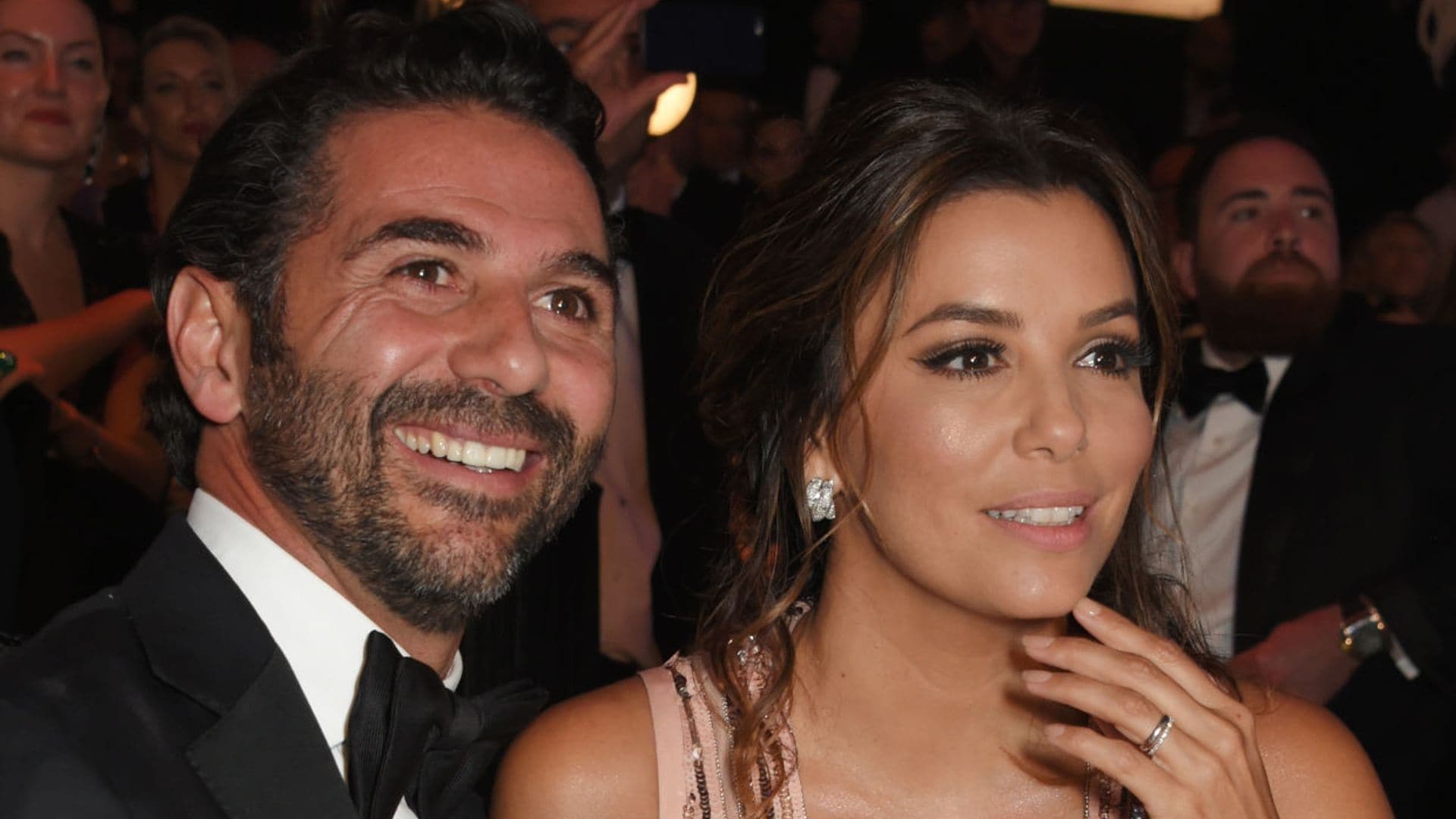 Pepe Bastón, el marido de Eva Longoria, abuelo a los 55 años