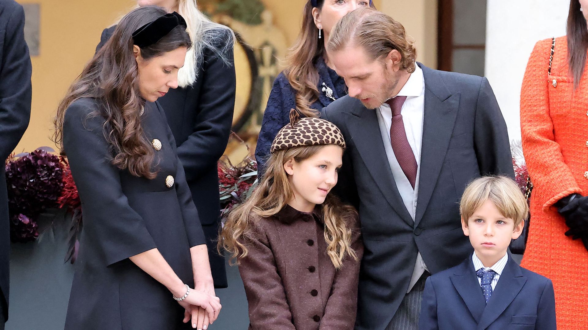 India Casiraghi con sus padres en el Día Nacional de Mónaco de 2025