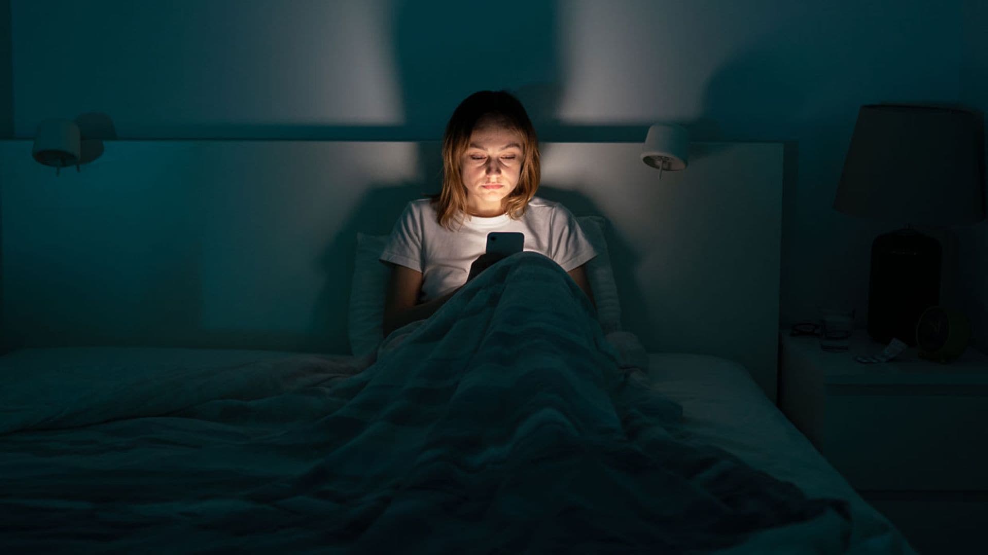 ¿Sabes cómo combatir el llamado insomnio tecnológico?