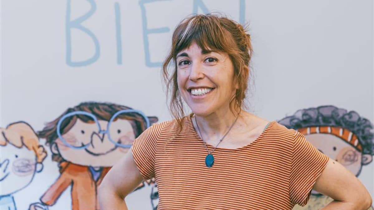 Lucía Serrano, escritora, sobre cómo evitar que los niños se burlen de otros: “Es imprescindible esa figura adulta de referencia que marque unos límites muy claros”