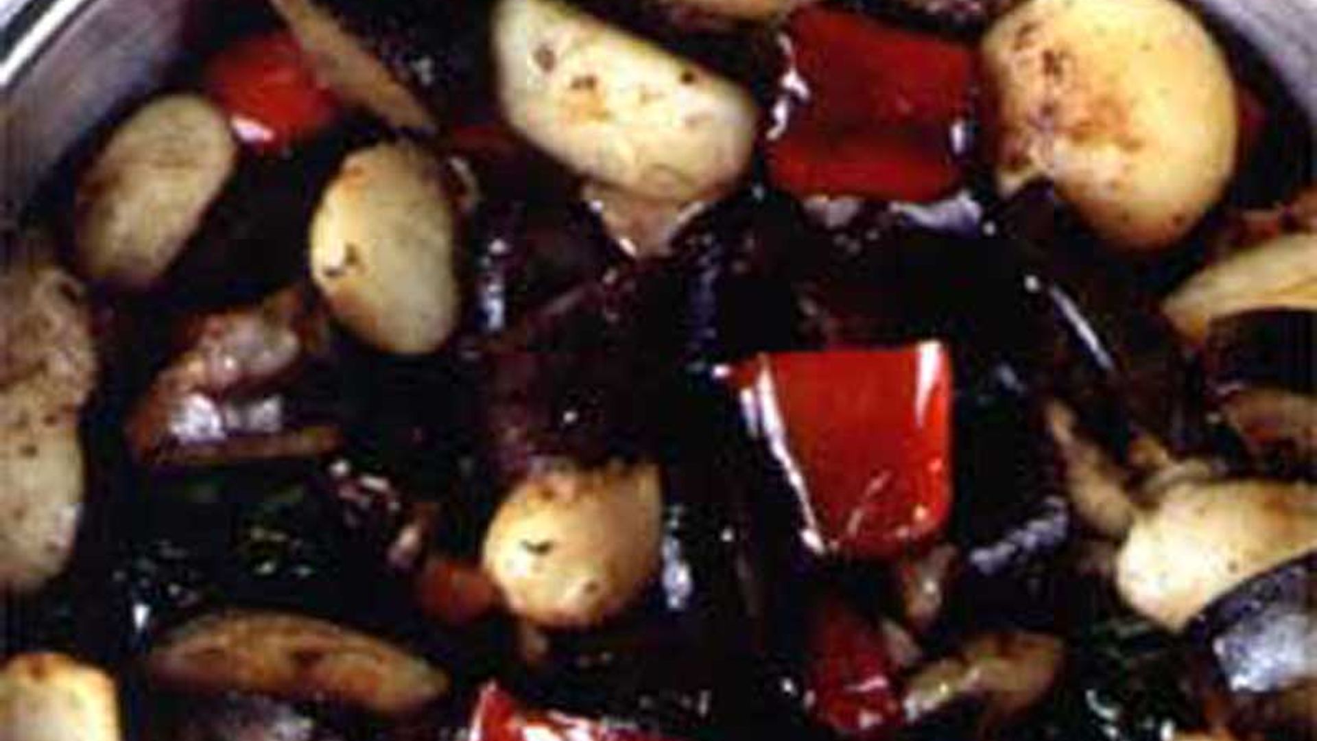 Berenjenas con patatas y pimientos