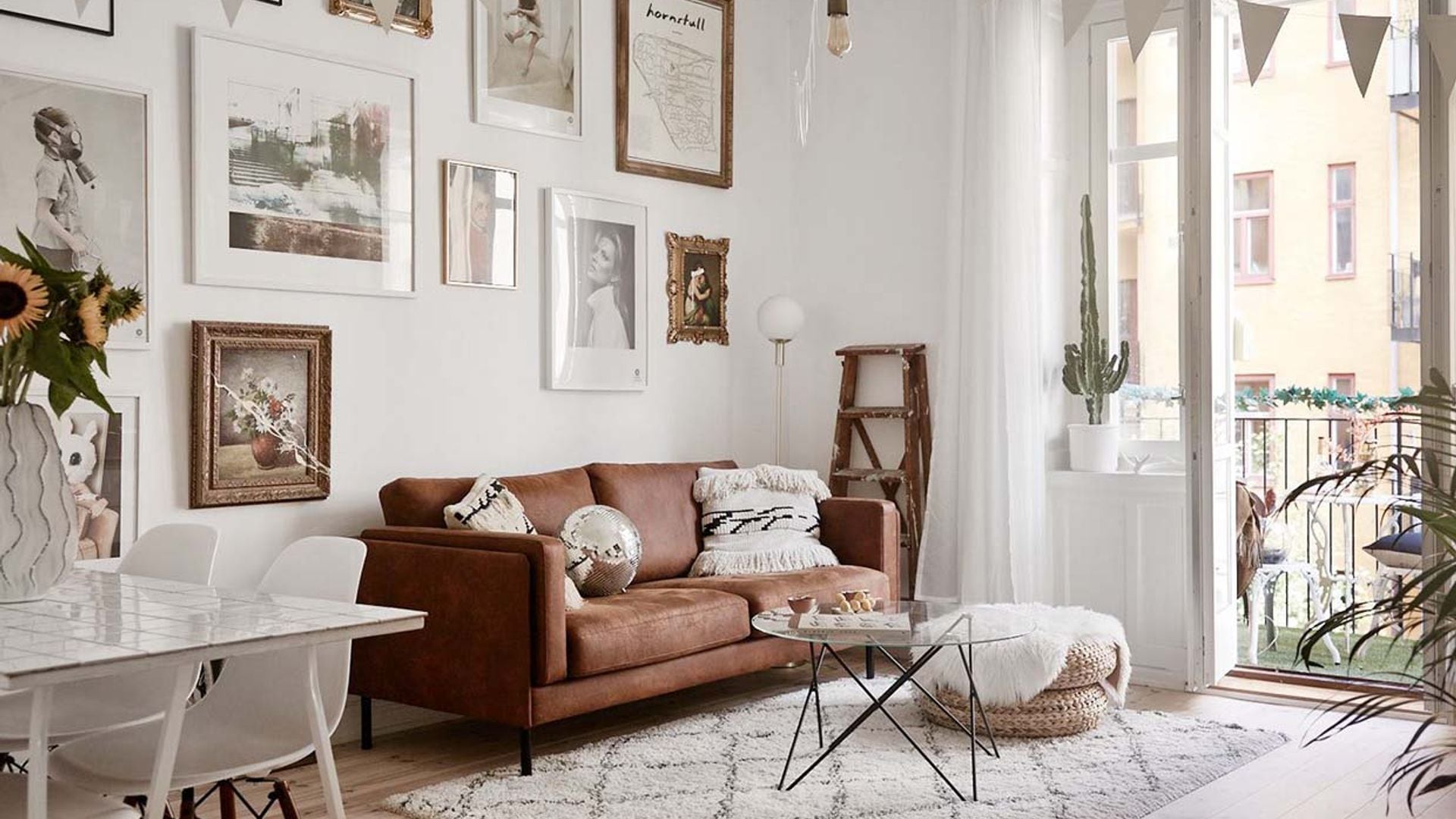 Originales ideas para dar estilo a una pared blanca