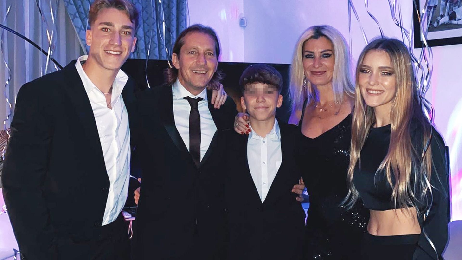 Malu, hija de Míchel Salgado, celebra su 20º cumpleaños con una tarta muy original y el romántico mensaje de su novio