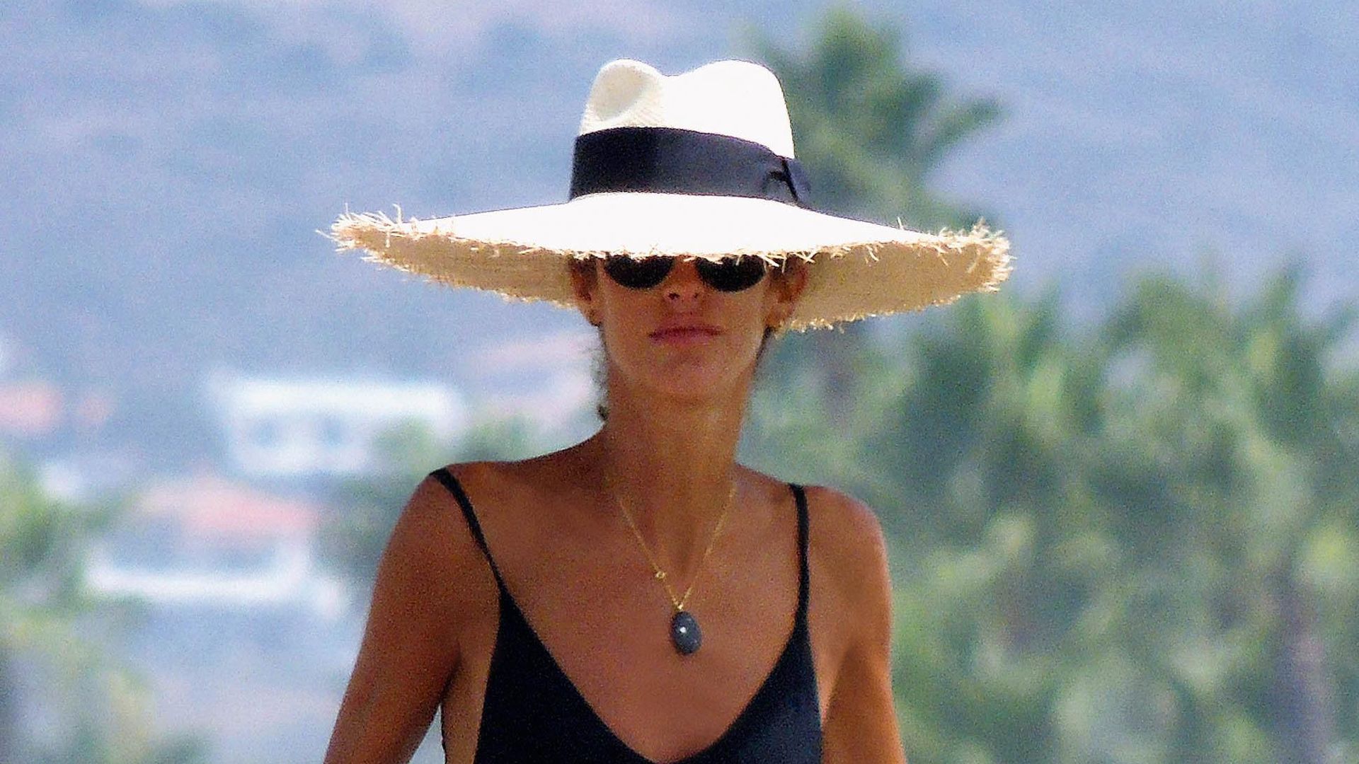 Inés Domecq y su nueva combinación ganadora para los días de playa