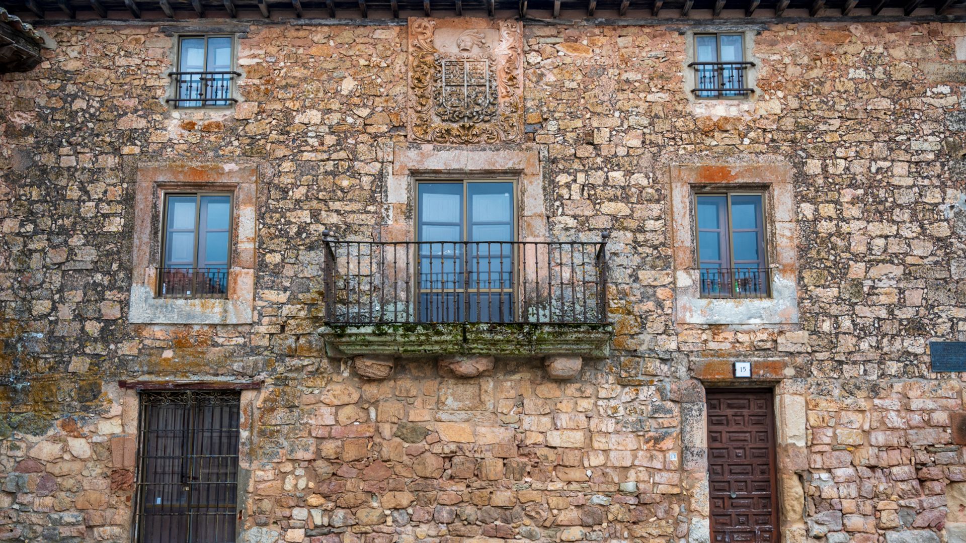 Edificio en la Plaza Mayor Medinaceli, Soria