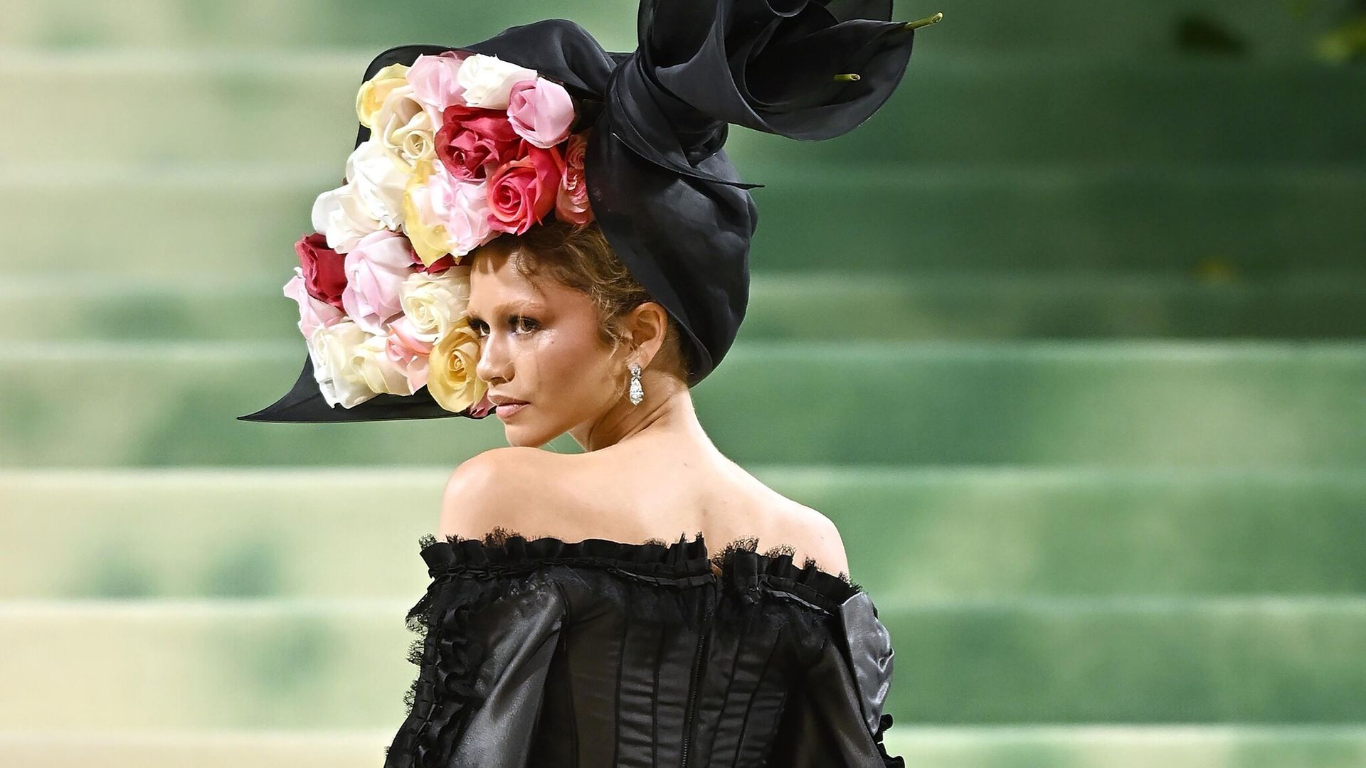 Zendaya, la reina de la alfombra roja en la MET Gala, sobresale con un segundo ‘look’