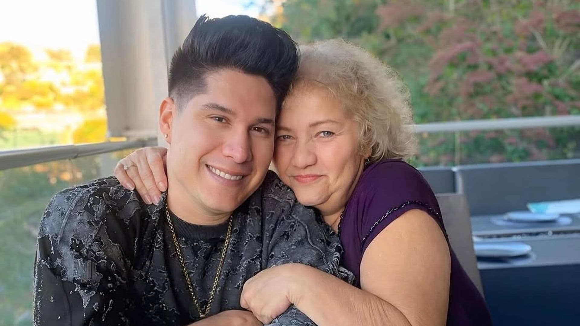 Chyno Miranda y su madre se reencuentran, tras sus diferencias