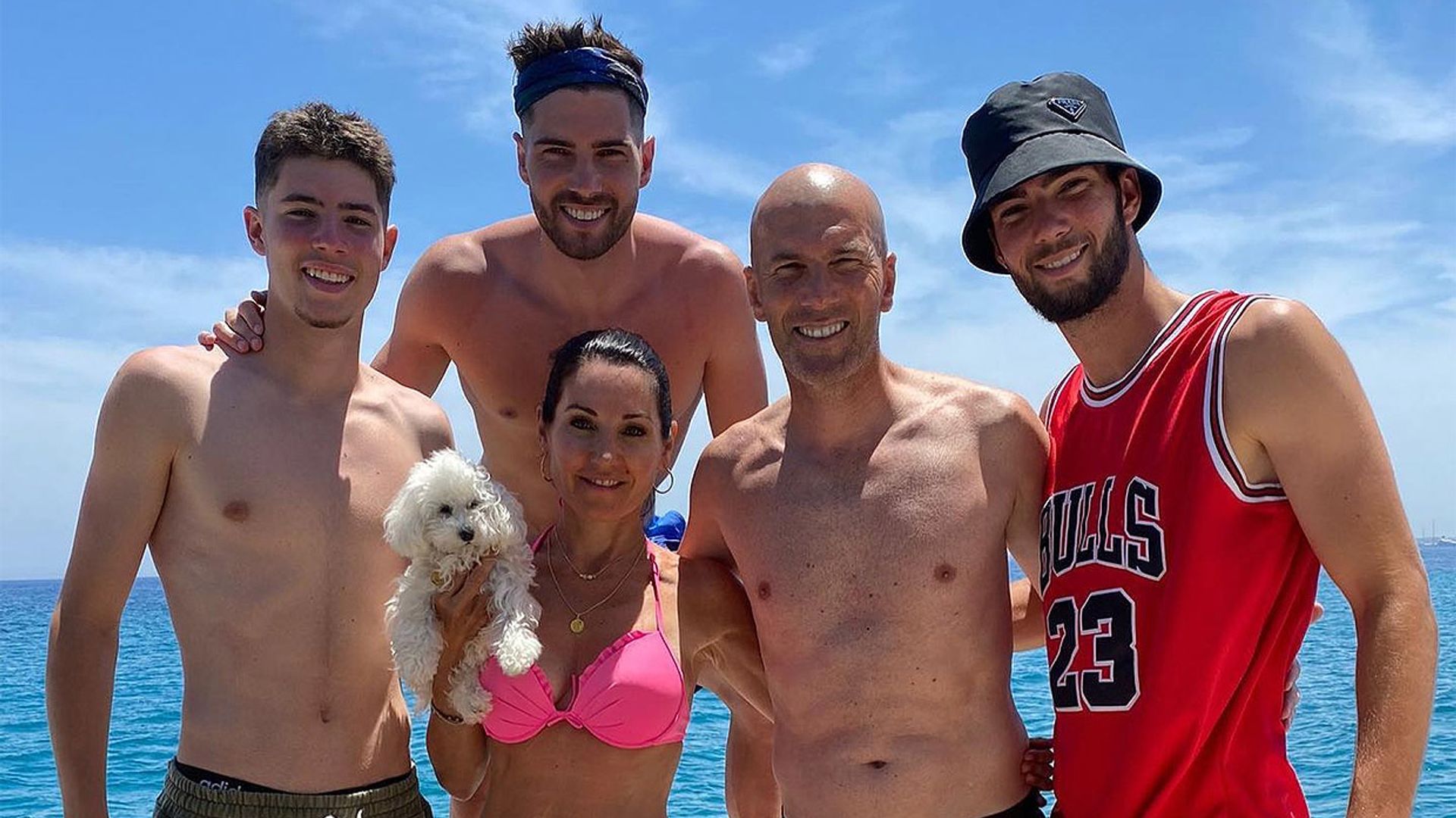 La nueva vida de Zidane: su impresionante familia y otra vez unido a Madrid