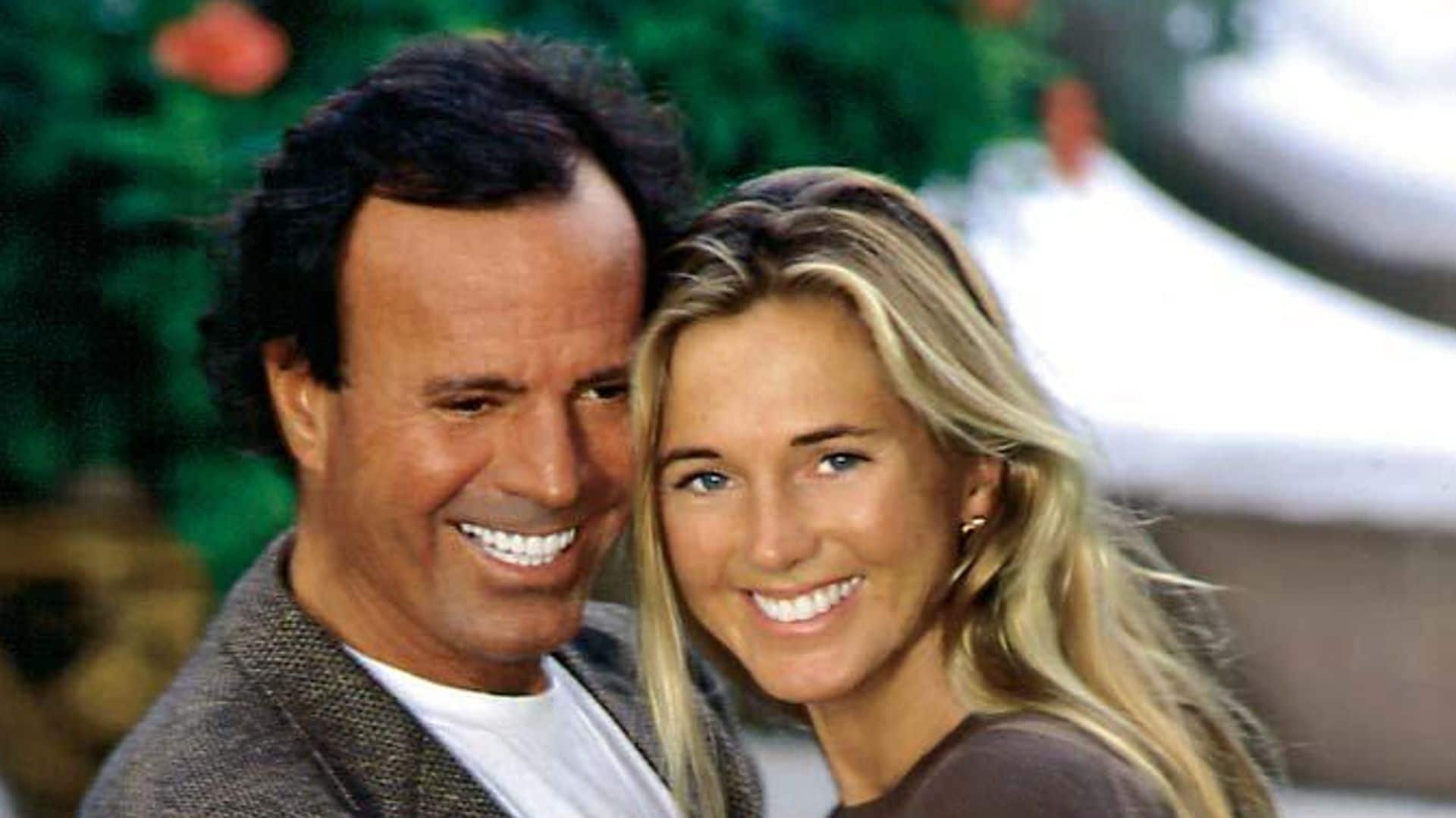 Entramos en ‘Cuatro Lunas’, el refugio de Julio Iglesias y su familia en la Costa del Sol