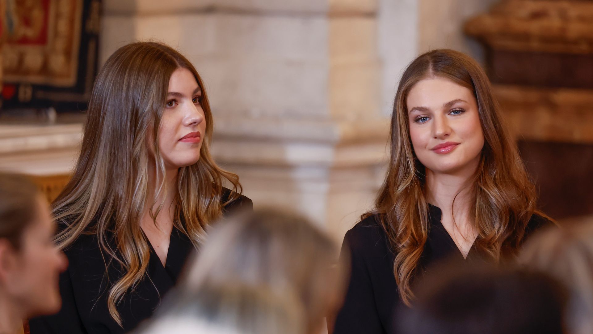 La princesa Leonor y la infanta Sofía, la mejor inspiración en peinados para pelo largo: de sus ondas románticas al ya icónico moño trenzado