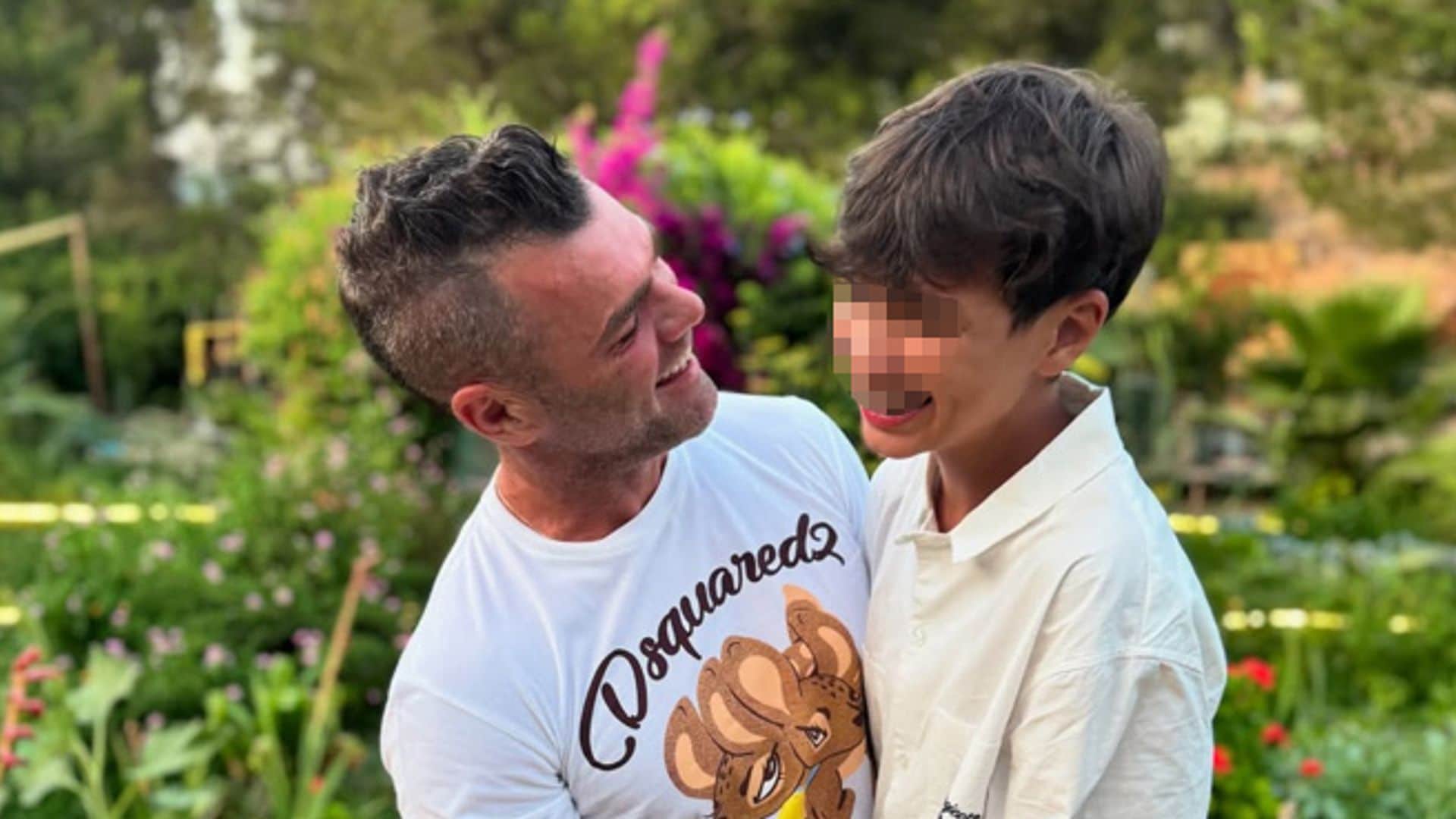 Fonsi Nieto se deshace en elogios en el 14 cumpleaños de su hijo mayor: “Estoy superorgulloso”