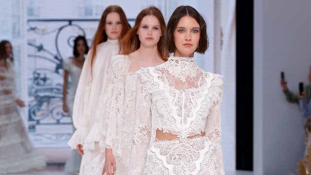 Desfile de Yolancris en Barcelona Bridal Fashion Week