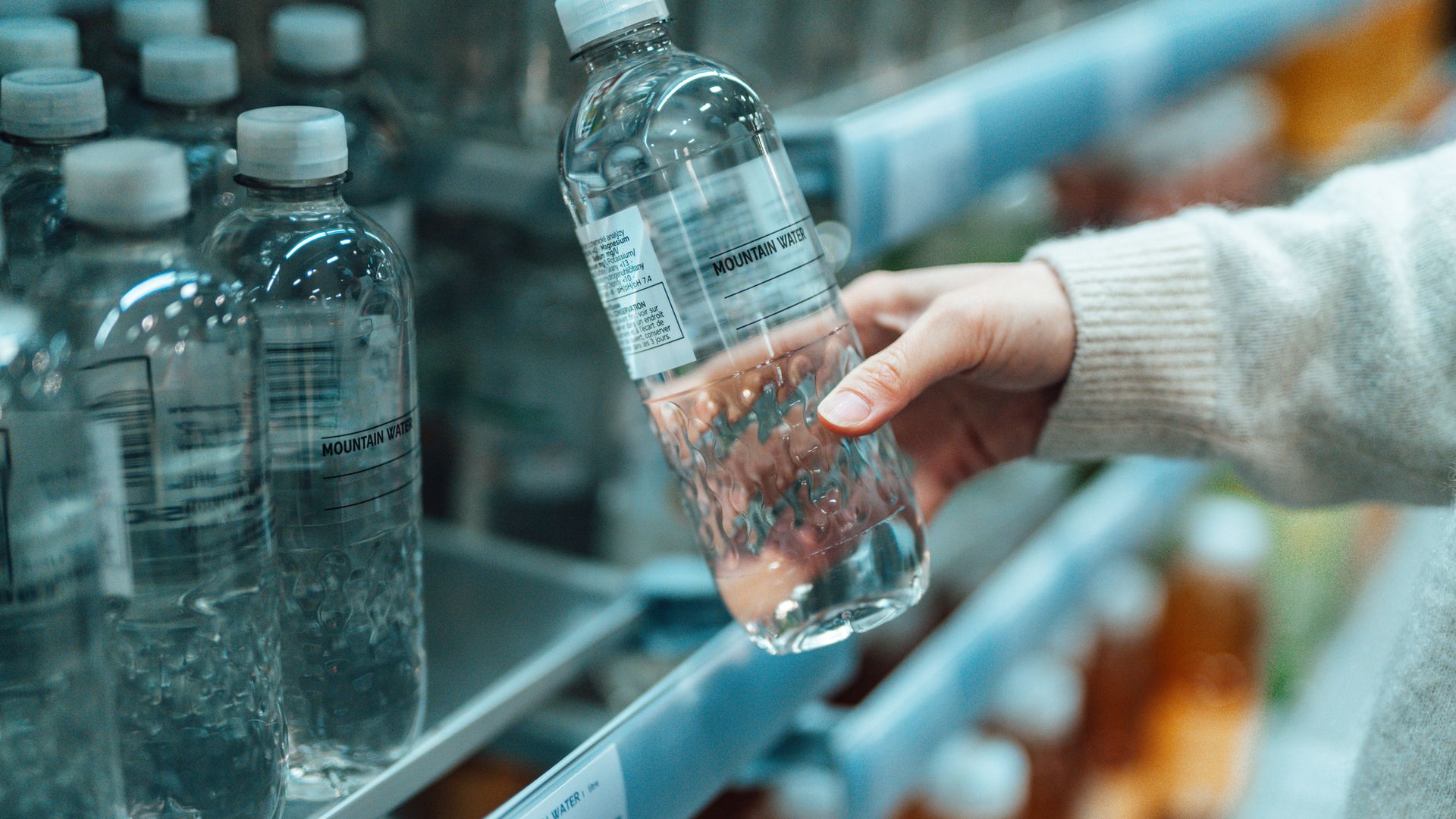 Así funcionará el nuevo sistema de devolución de botellas y latas en España a partir de 2026