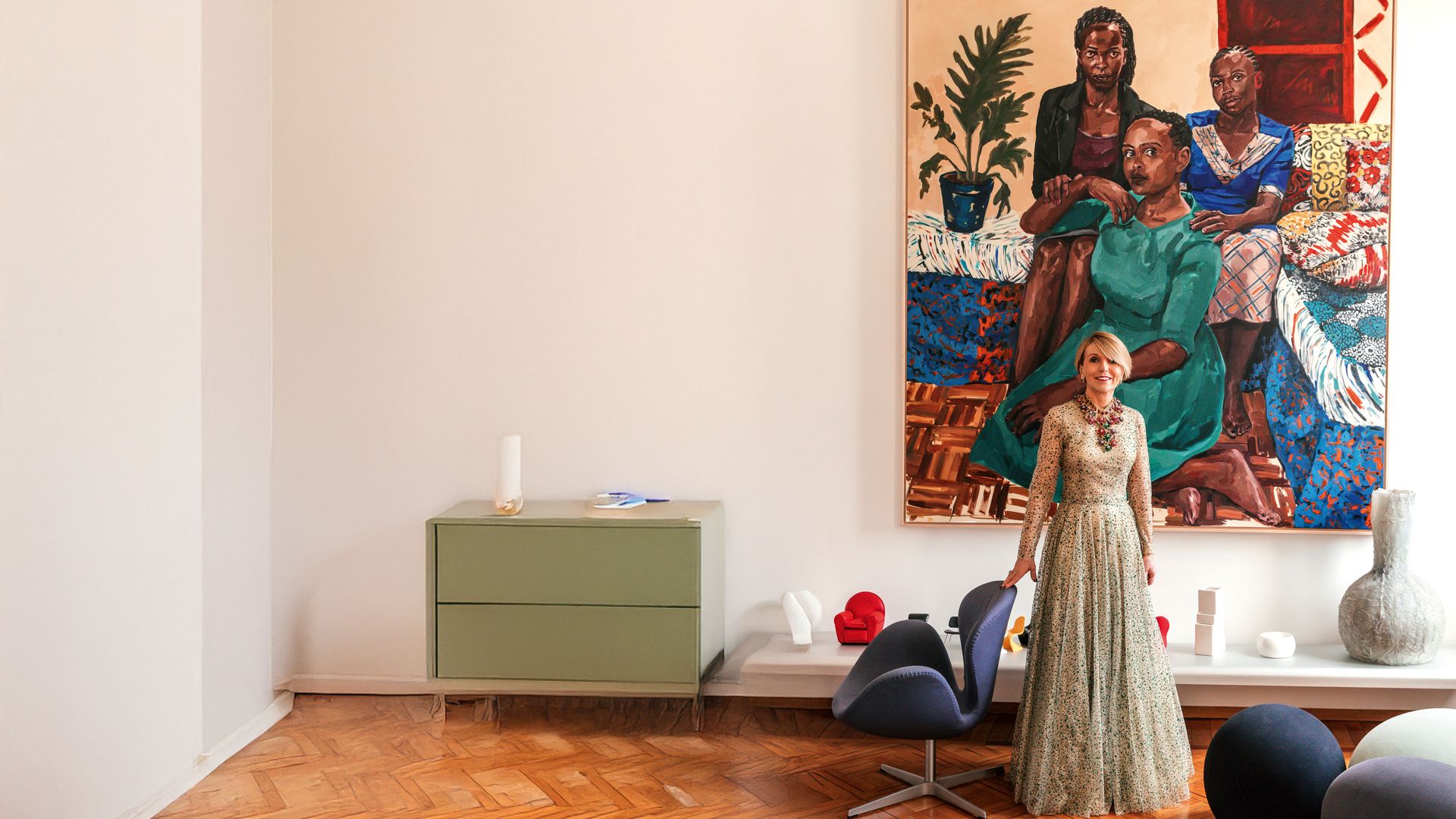 Patrizia en el "video room", el salón donde proyectan obras en movimiento