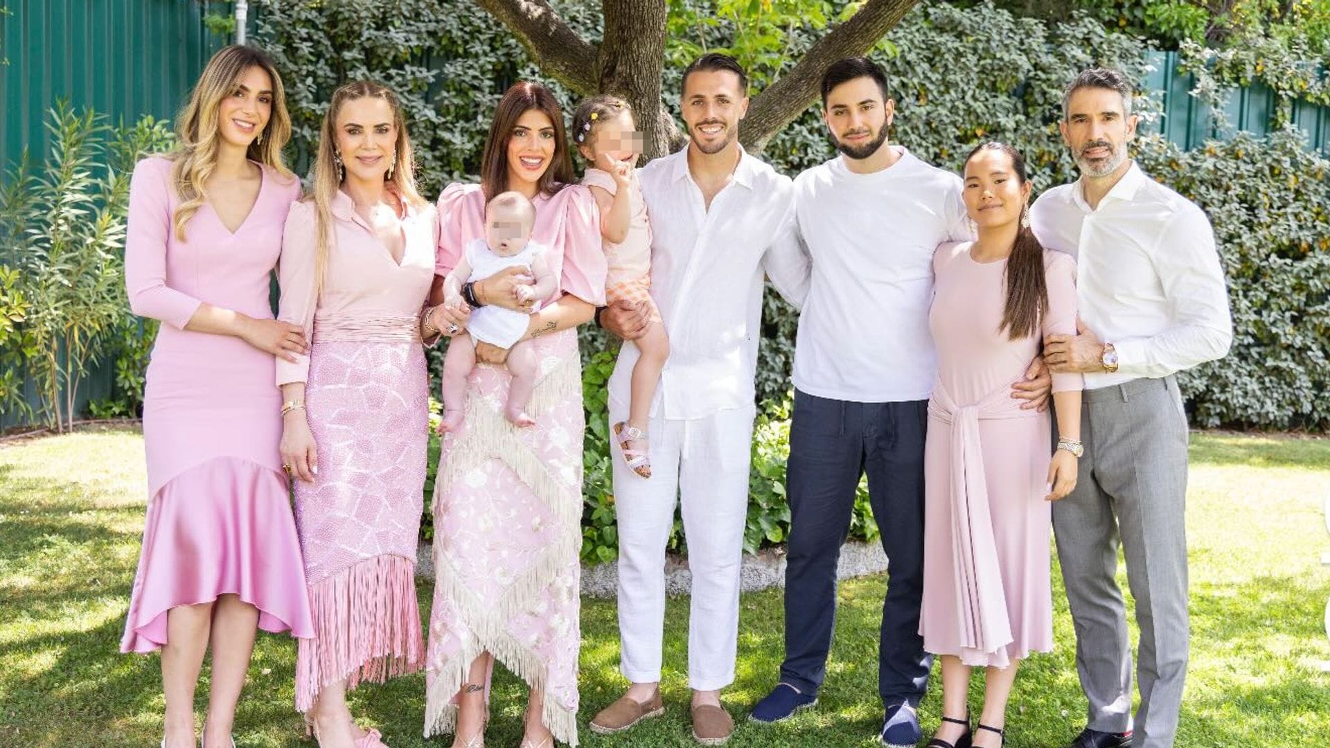 Ingrid Asensio y Fernando Sanz celebran el bautizo de su nieta pequeña en una entrañable fiesta familiar