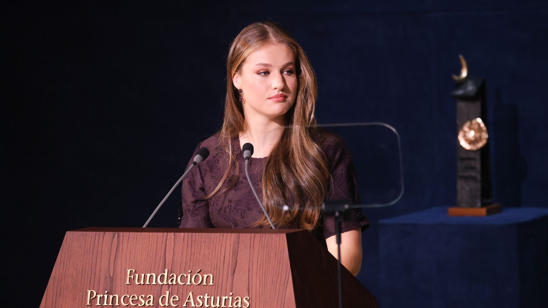 La Princesa Leonor durante la ceremonia de los Premios Princesa de Asturias 2025 en el Teatro Campoamor de Oviedo, España. 