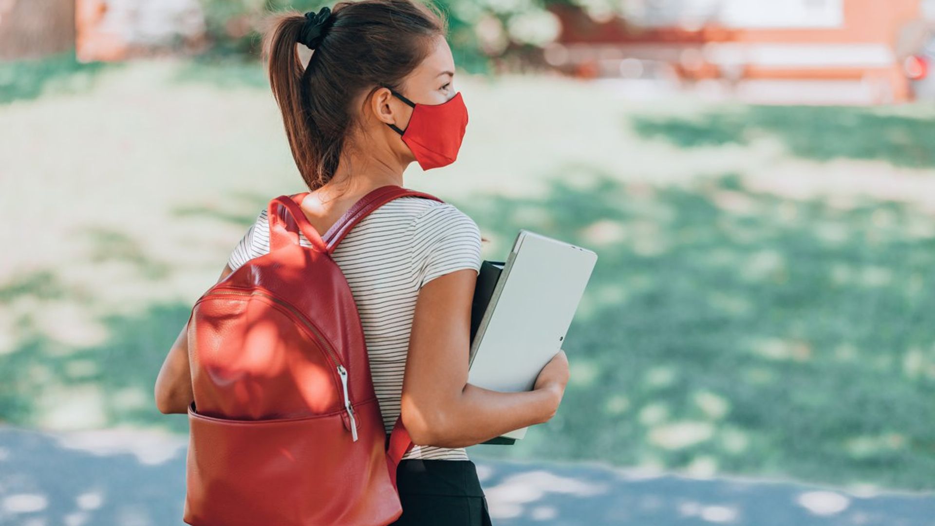 La menarquia sigue siendo uno de los grandes ‘tabúes’ en el colegio