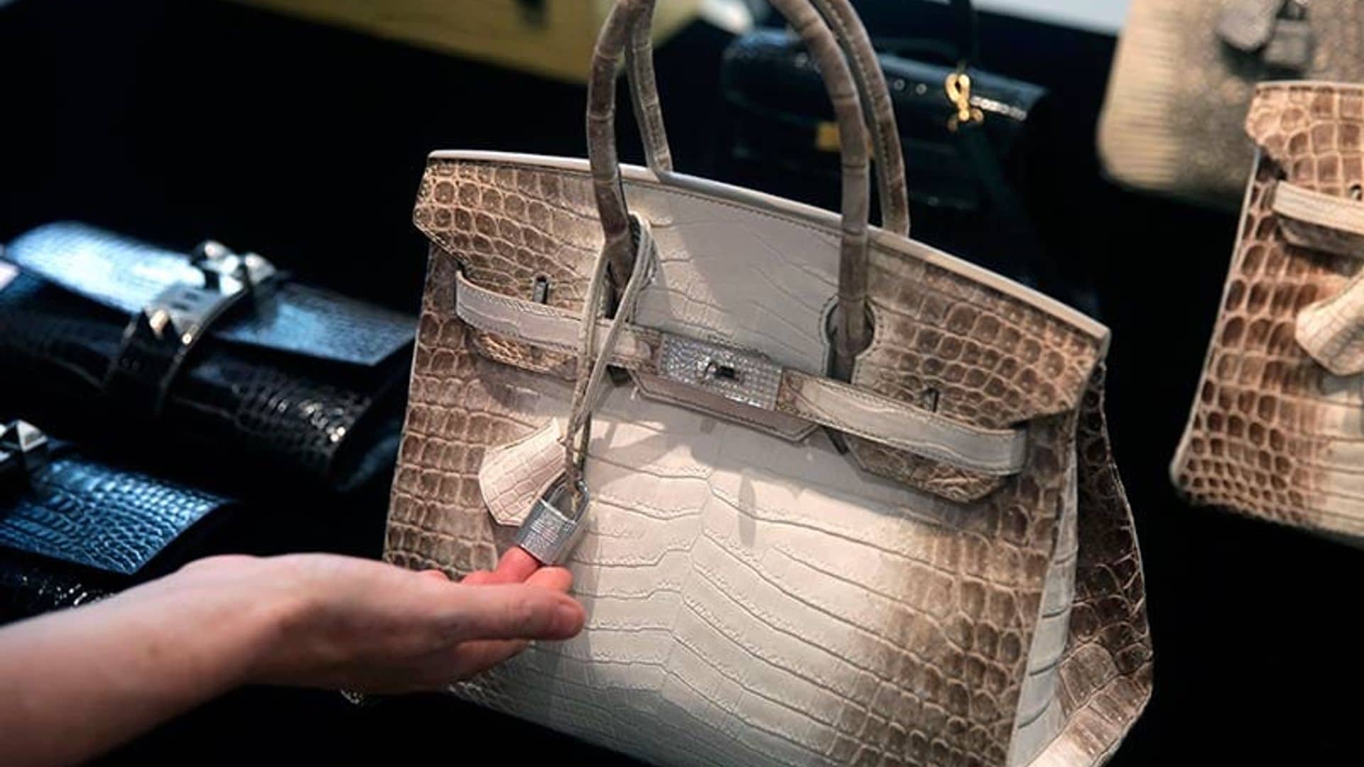 5.5 millones el estratosferico precio de la bolsa mas cara del mundo HOLA