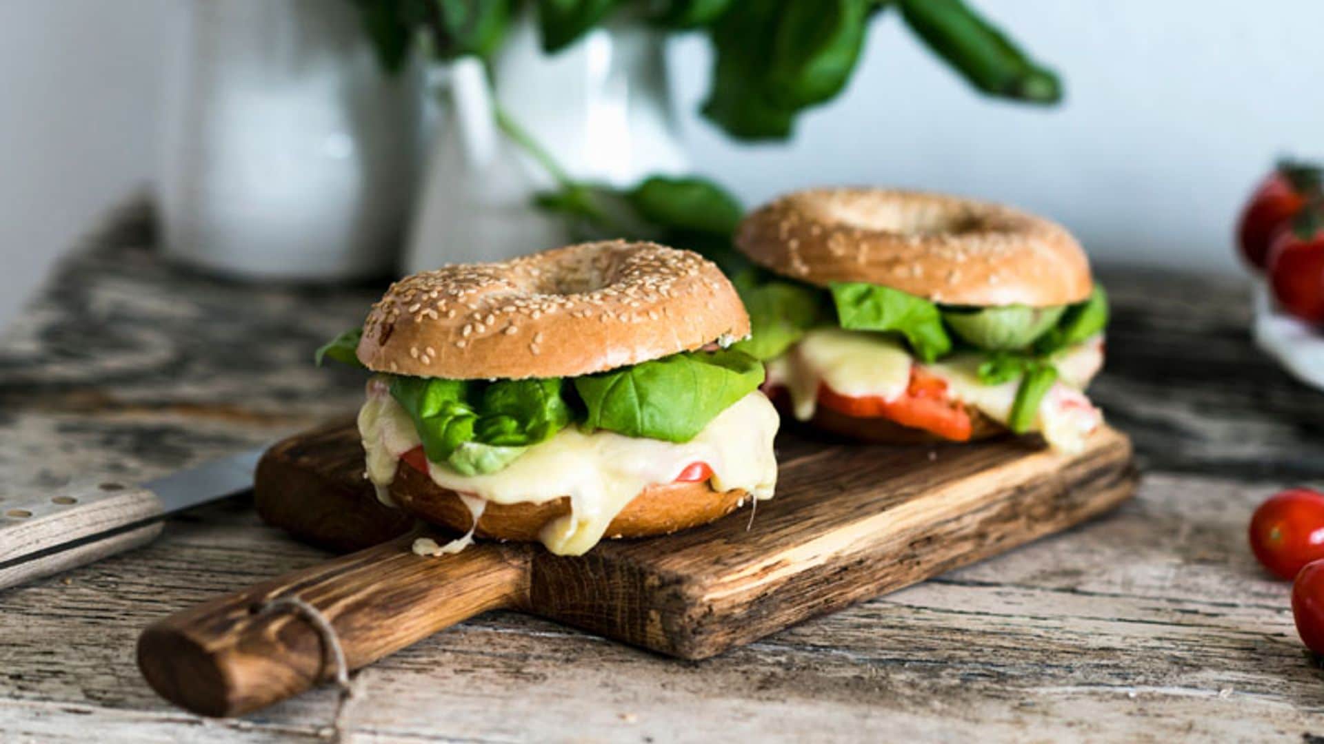 'Bagels' al estilo 'caprese'