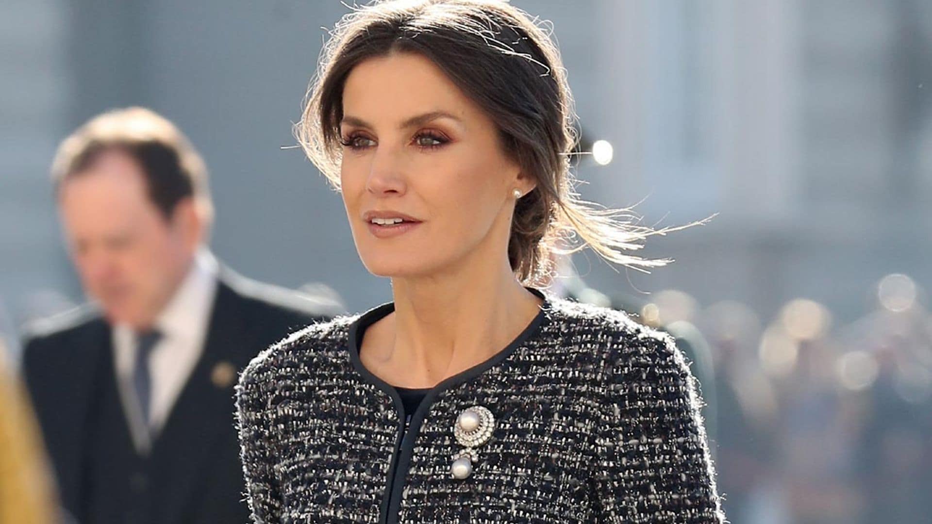 Del último al primero, todos los looks de la Reina en su primer acto oficial del año