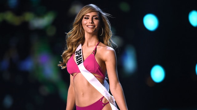 Ángela Ponce en la competición de trajes de baño de Tailandia 2018