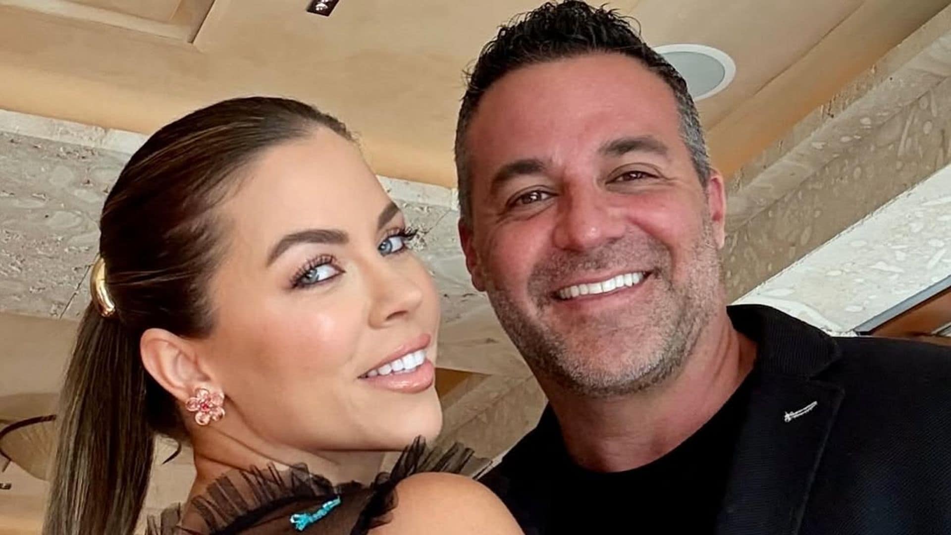 Ximena Duque celebra el cumpleaños de su esposo, en medio de un viaje familiar