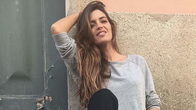 sara carbonero t jpg