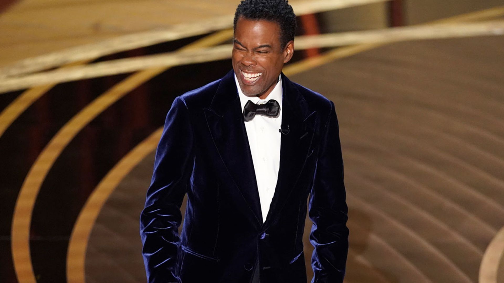 El síndrome que padece Chris Rock que podría explicar su reacción a la bofetada de Will Smith