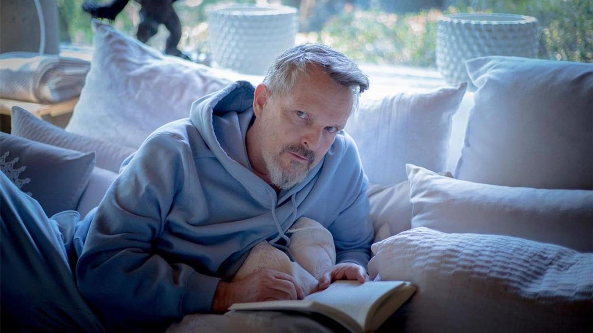 Asaltan la vivienda de Miguel Bosé en Interlomas (México) con él y sus hijos en el interior