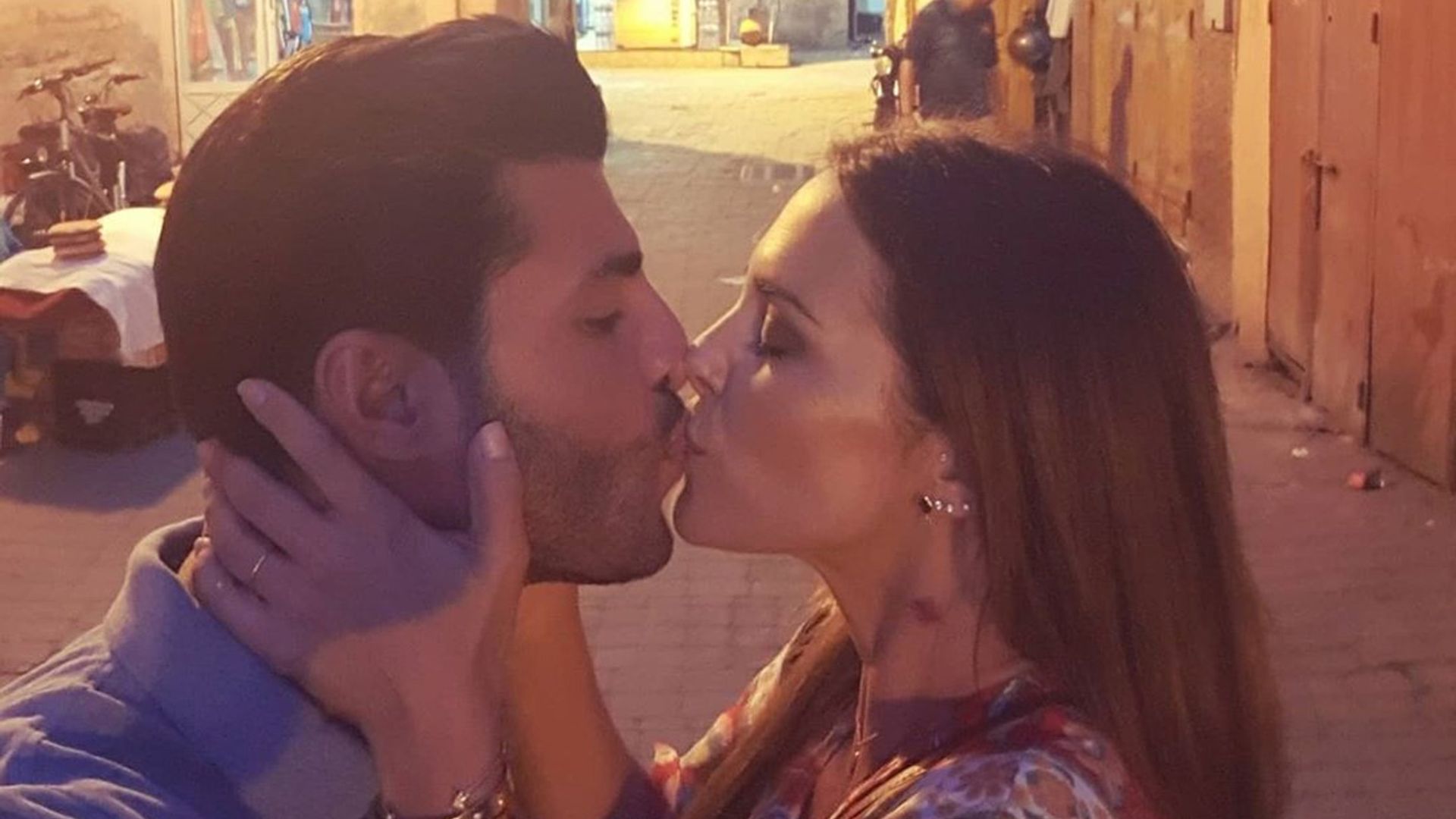 Paula Echevarría 'viaja' al pasado y recuerda una de sus primeras escapadas con Miguel Torres