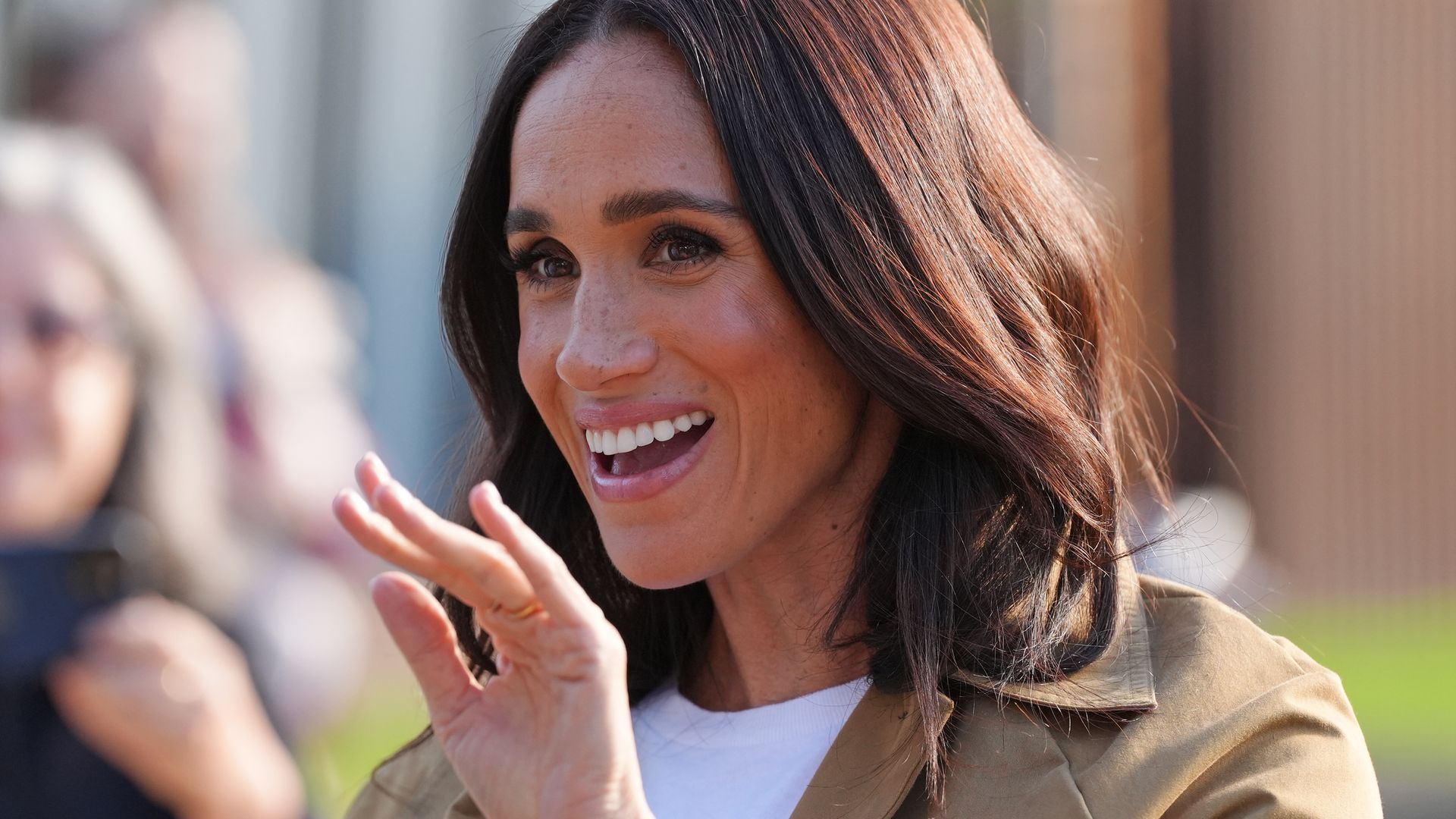 Meghan forma parte del Scar Tree Walk en Melbourne, Australia