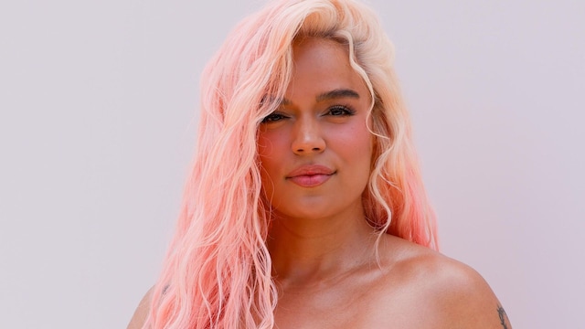quot le chouchou quot jacquemus 39 fashion show photocall at chateau de versailles