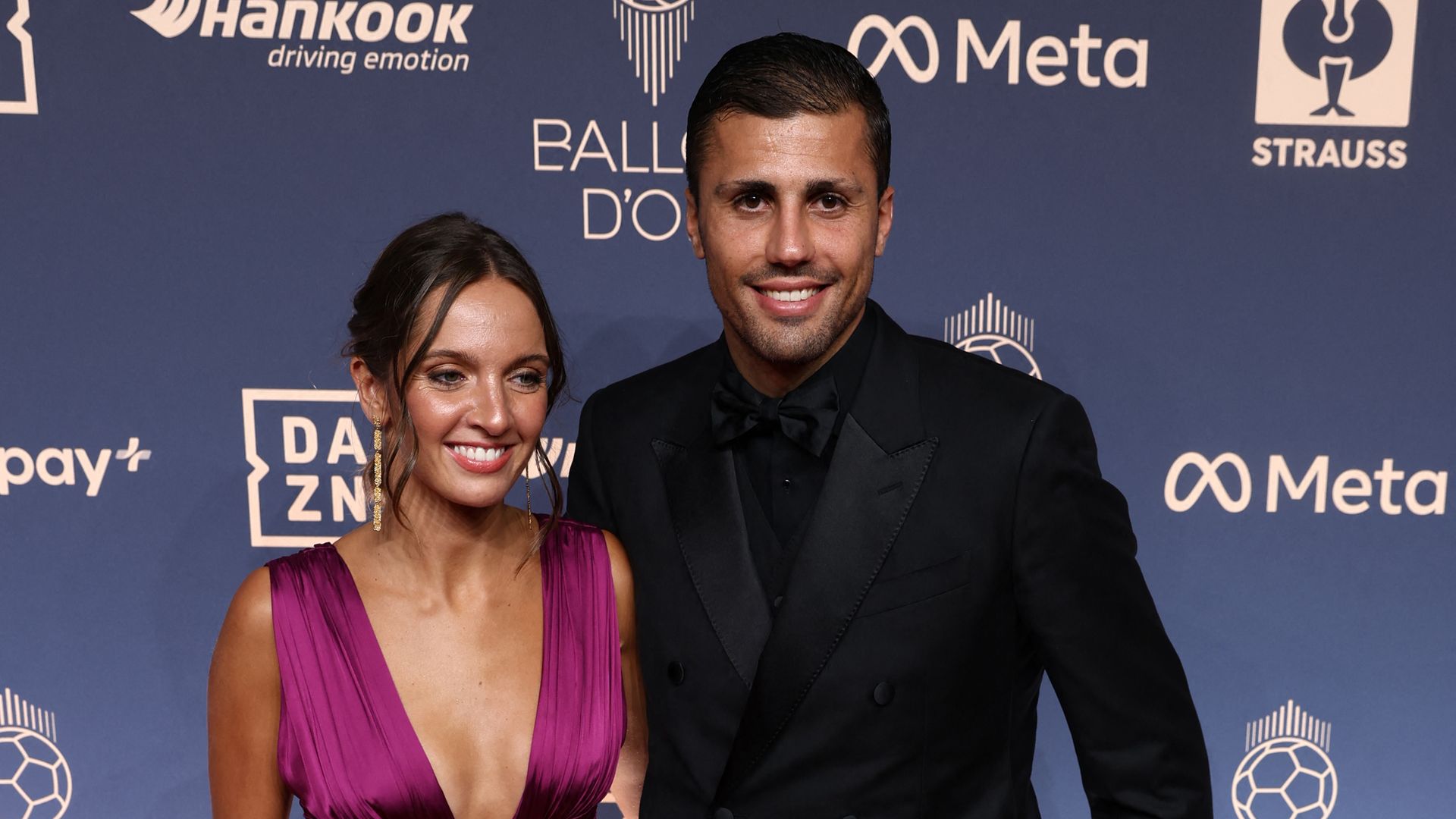 Debuts, ausencias y posados soñados: todos los detalles de la gran noche del Balón de Oro