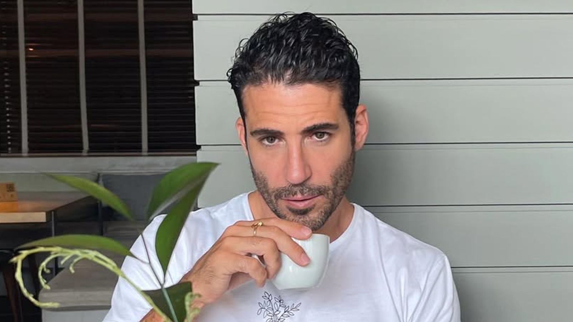 El viaje de Miguel Ángel Silvestre a Punta Cana tras conocerse el embarazo de Rebeca Toribio: los detalles y quién es la mujer con la que se ha encontrado