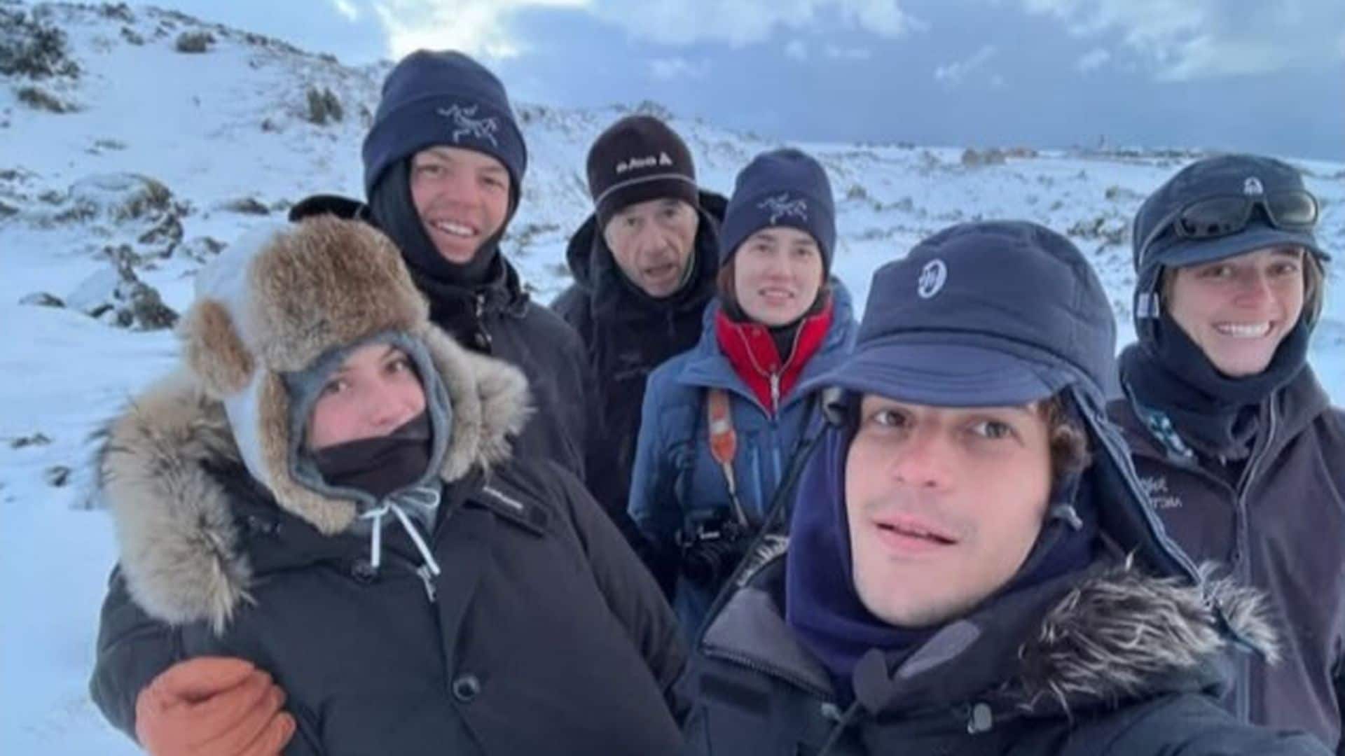 El duque de Alburquerque y sus hijos: impresionantes vacaciones ‘bajo cero’ por Islandia