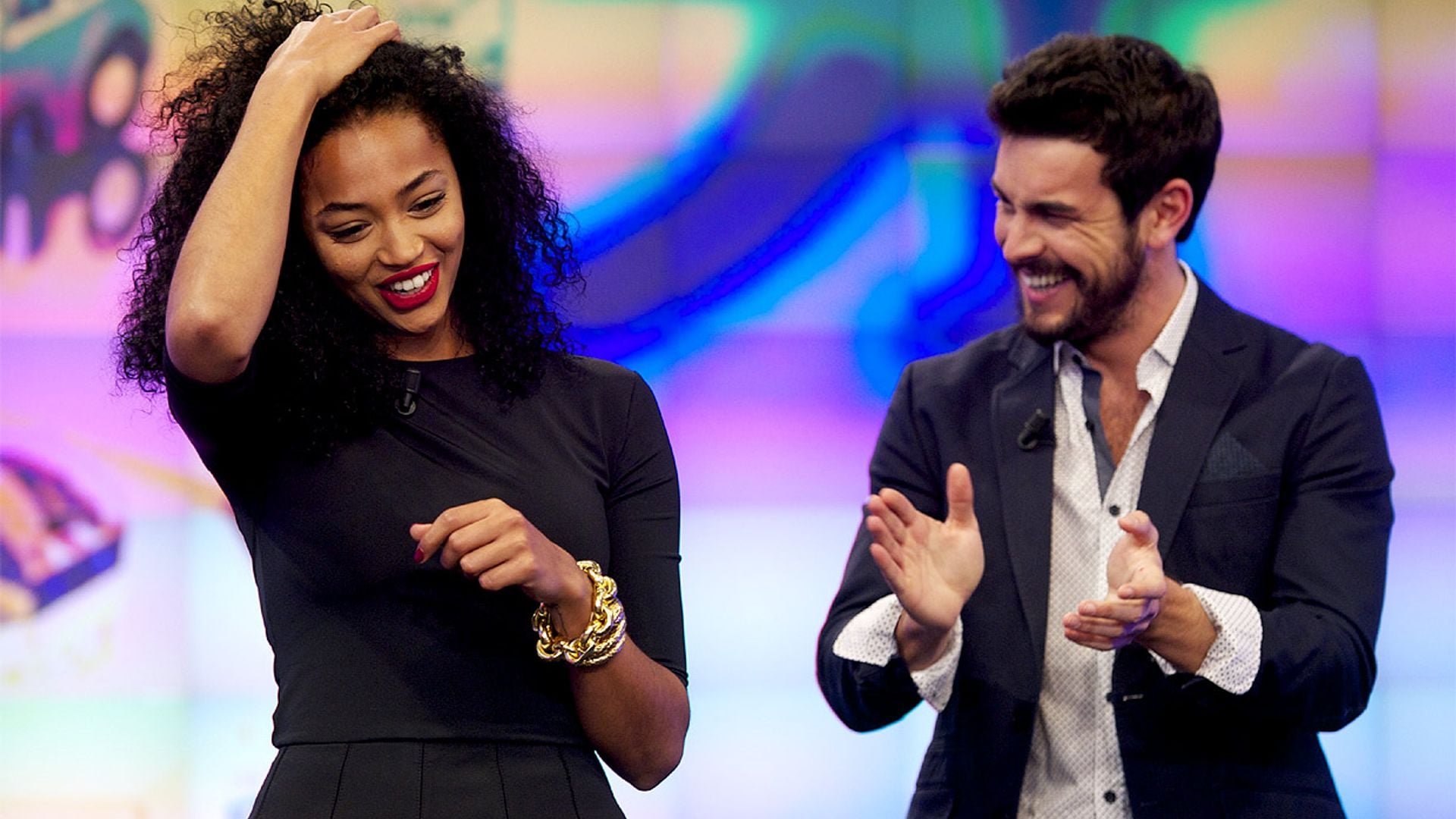 Mario Casas piropea a su ex, Berta Vázquez, tras su comentada aparición en los Goya