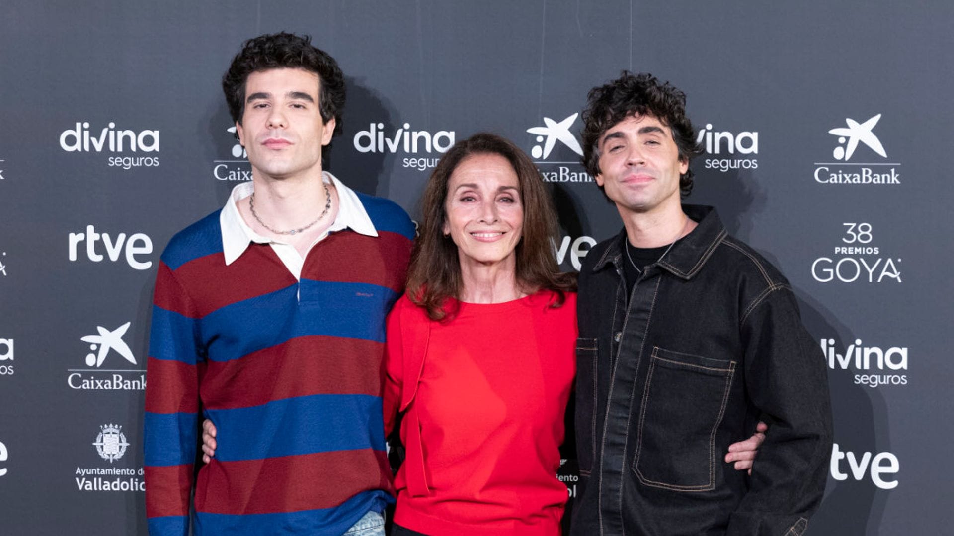 Los Javis y Ana Belén presentarán la gala de los Premios Goya 2024